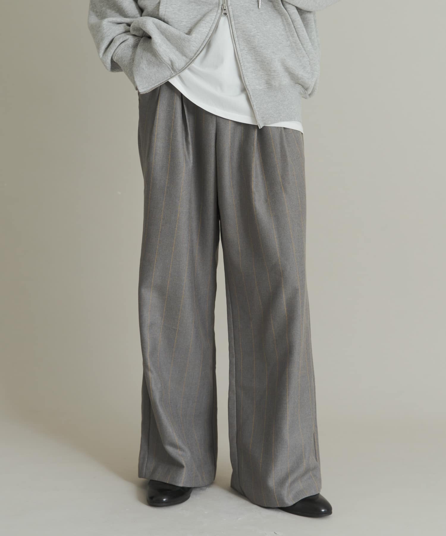 ウールタッチストライプワイドフレアパンツ