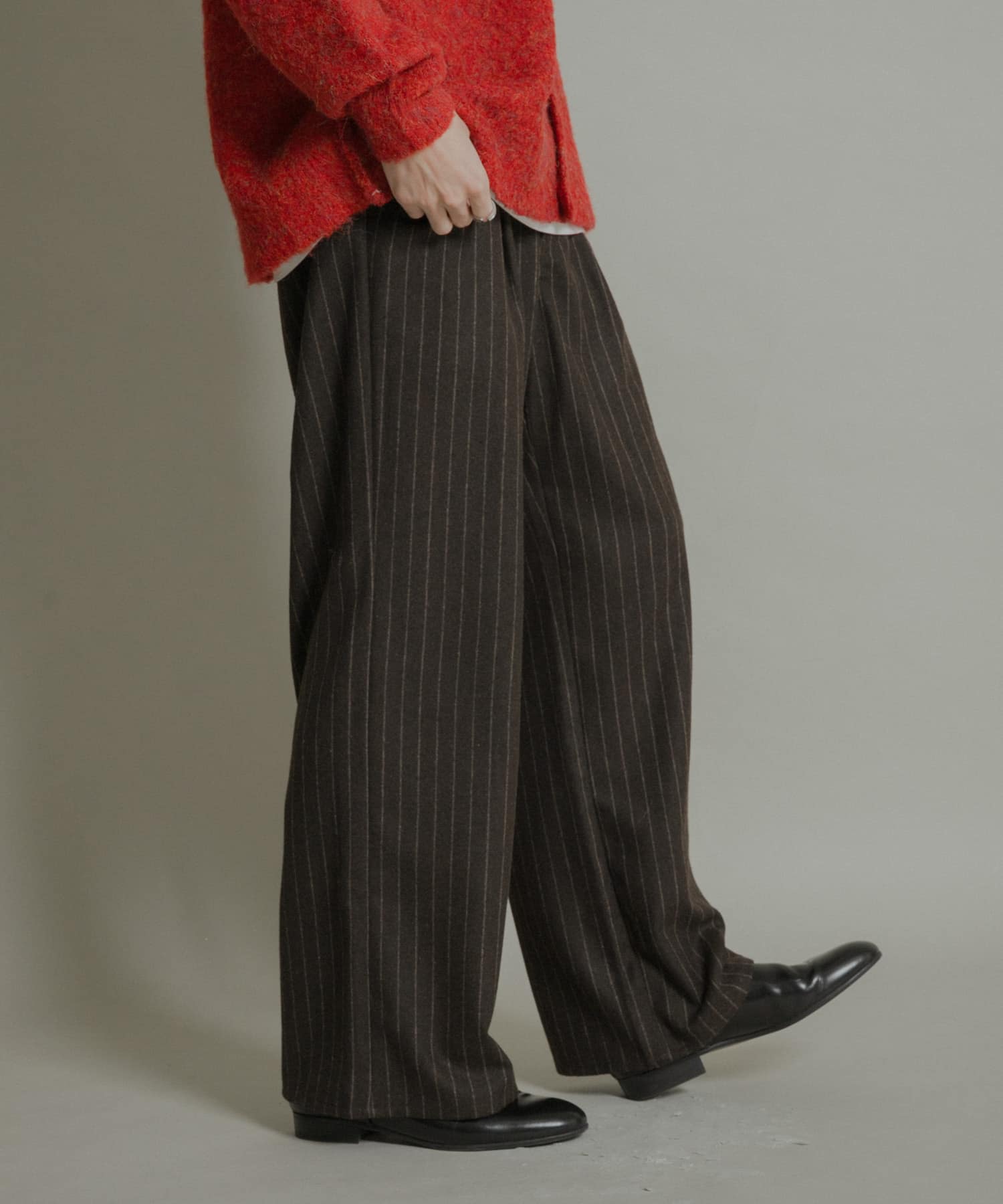 ウールブレンドカーブポケットストレートパンツ