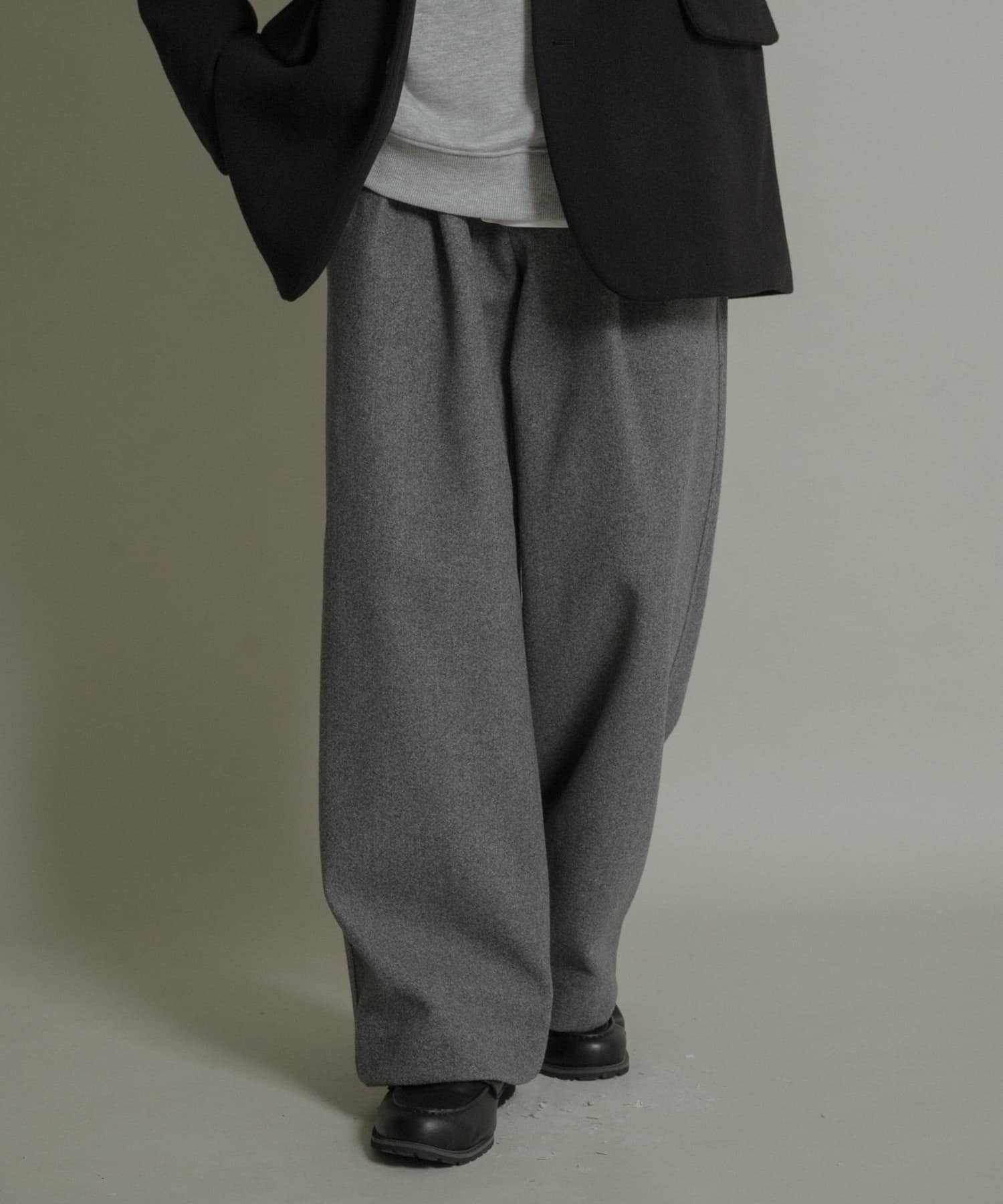 ジャージメルトンタックワイドパンツ