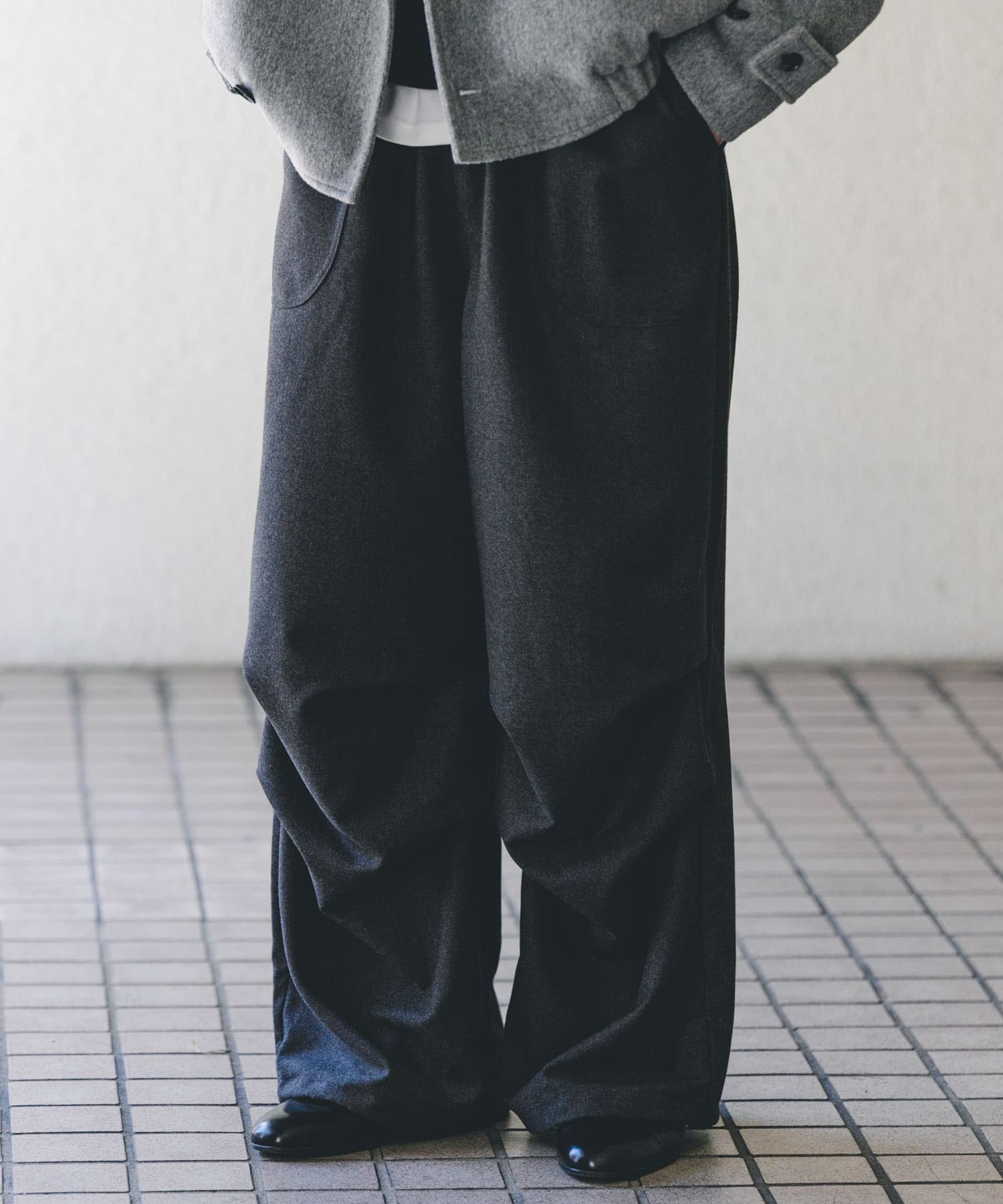 『WEB/一部店舗限定』ブラッシュドイージーパラシュートパンツ