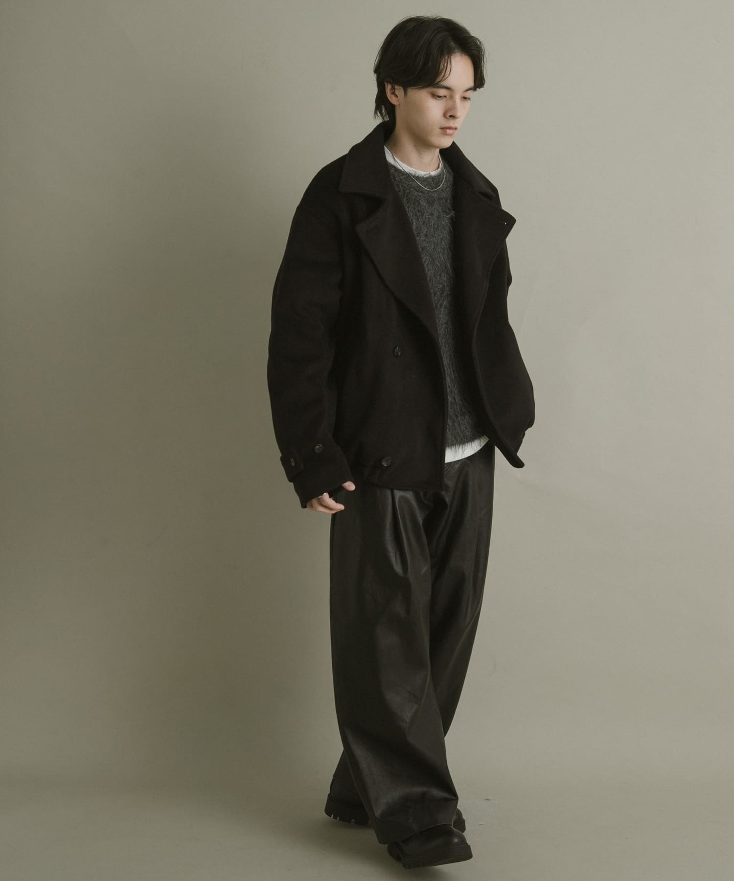 身長 : 173cm サイズ : L