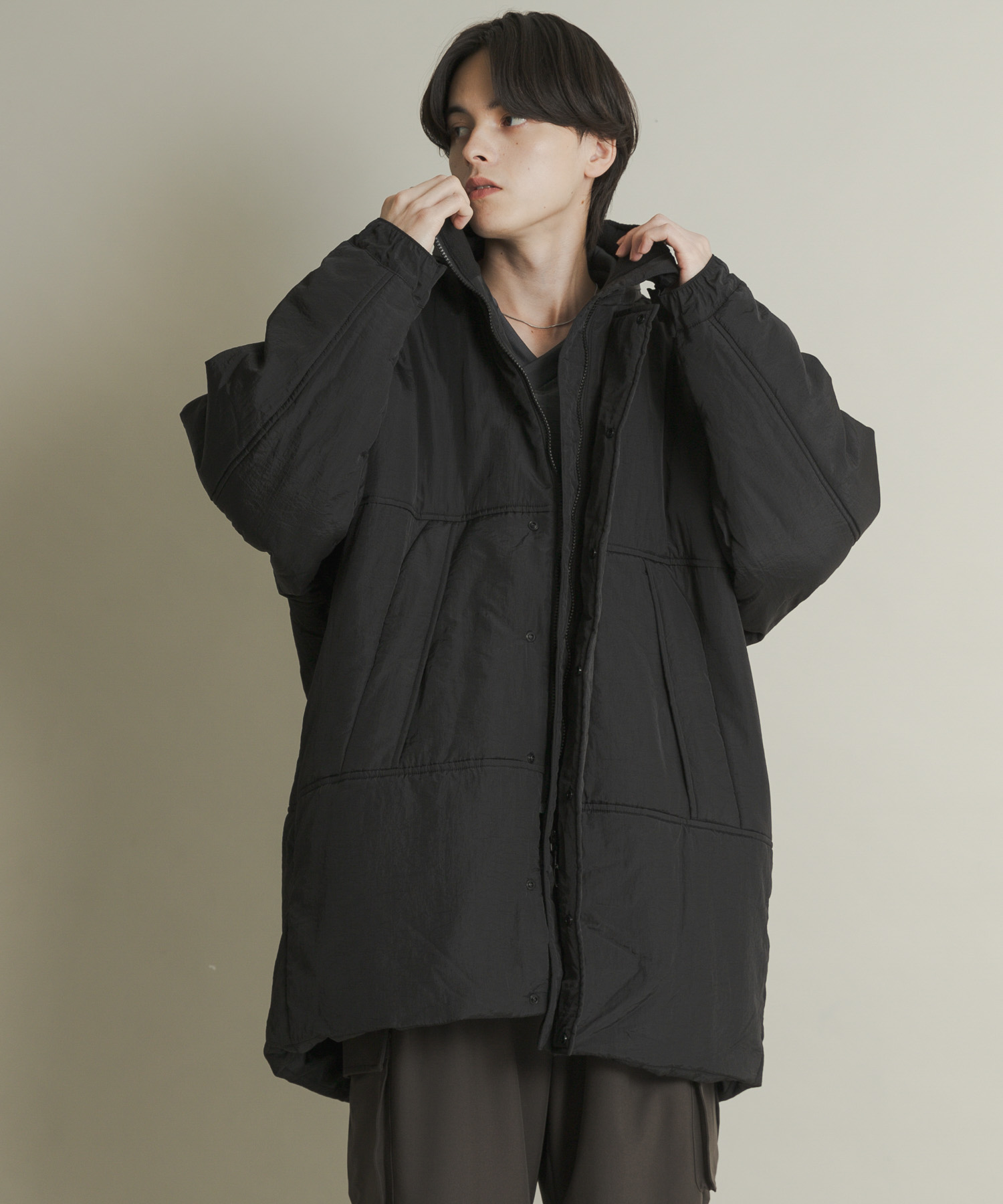 『URTECH』『ユニセックス』パデッドモンスターコート