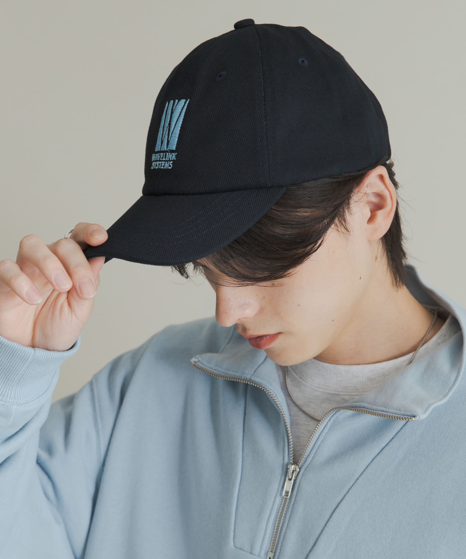 アソートグラフィックロゴキャップ NAVY One