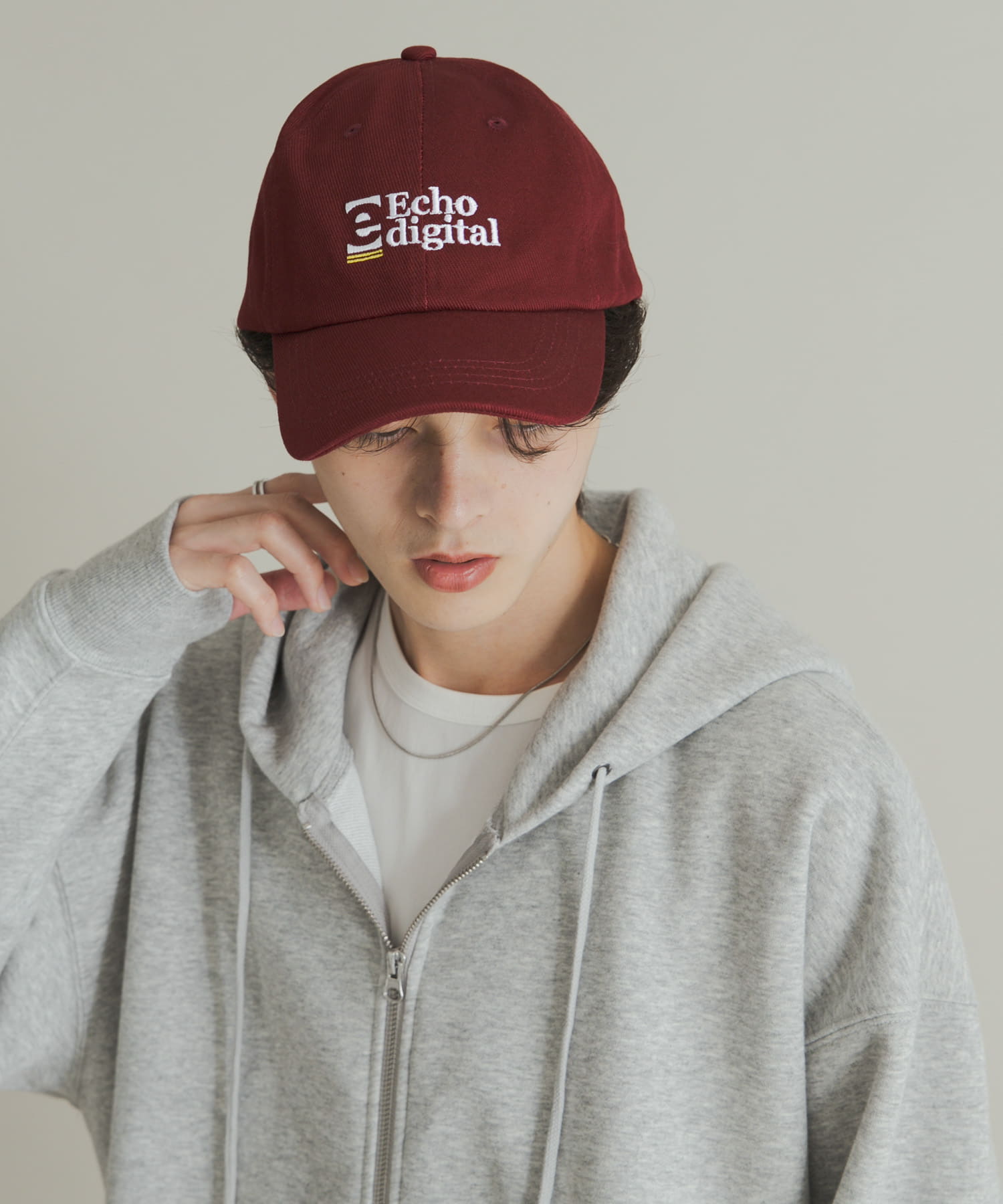 アソートグラフィックロゴキャップ