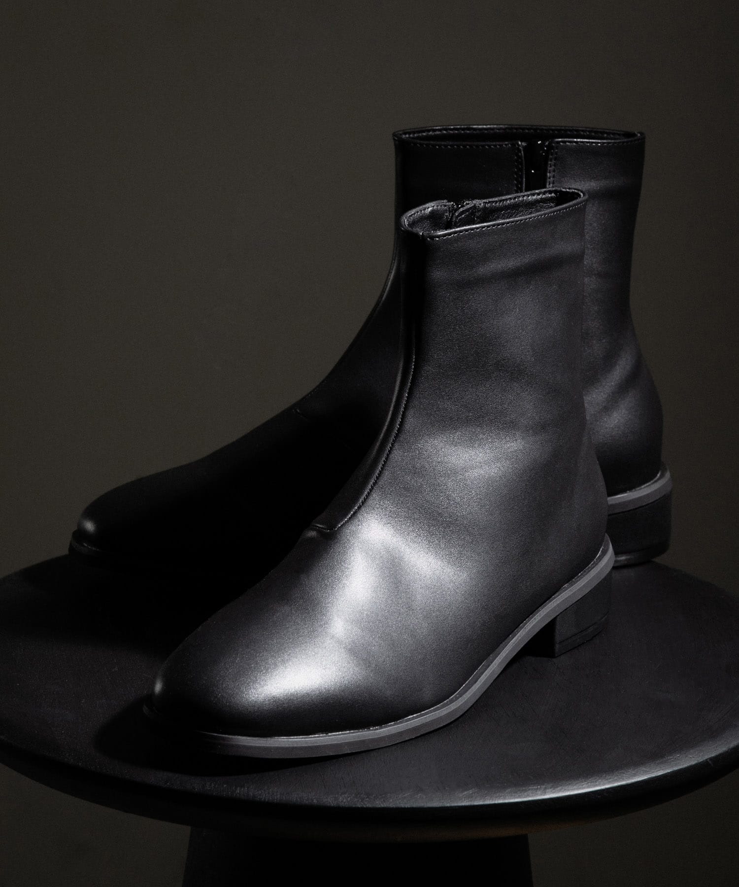 スクエアトゥサイドジップローブーツ BLACK 26.5