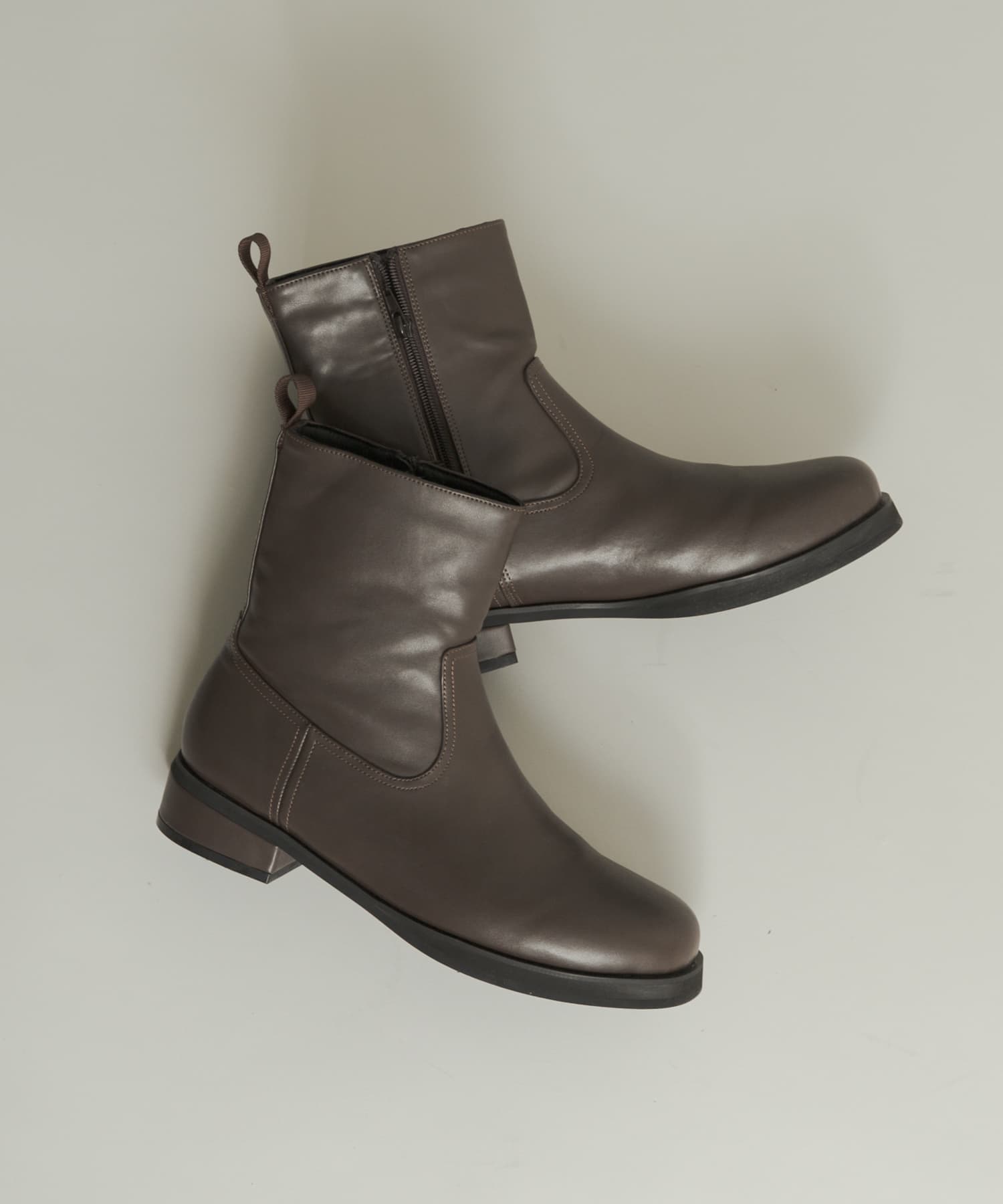 ラウンドトゥサイドジップブーツ BROWN 26.5