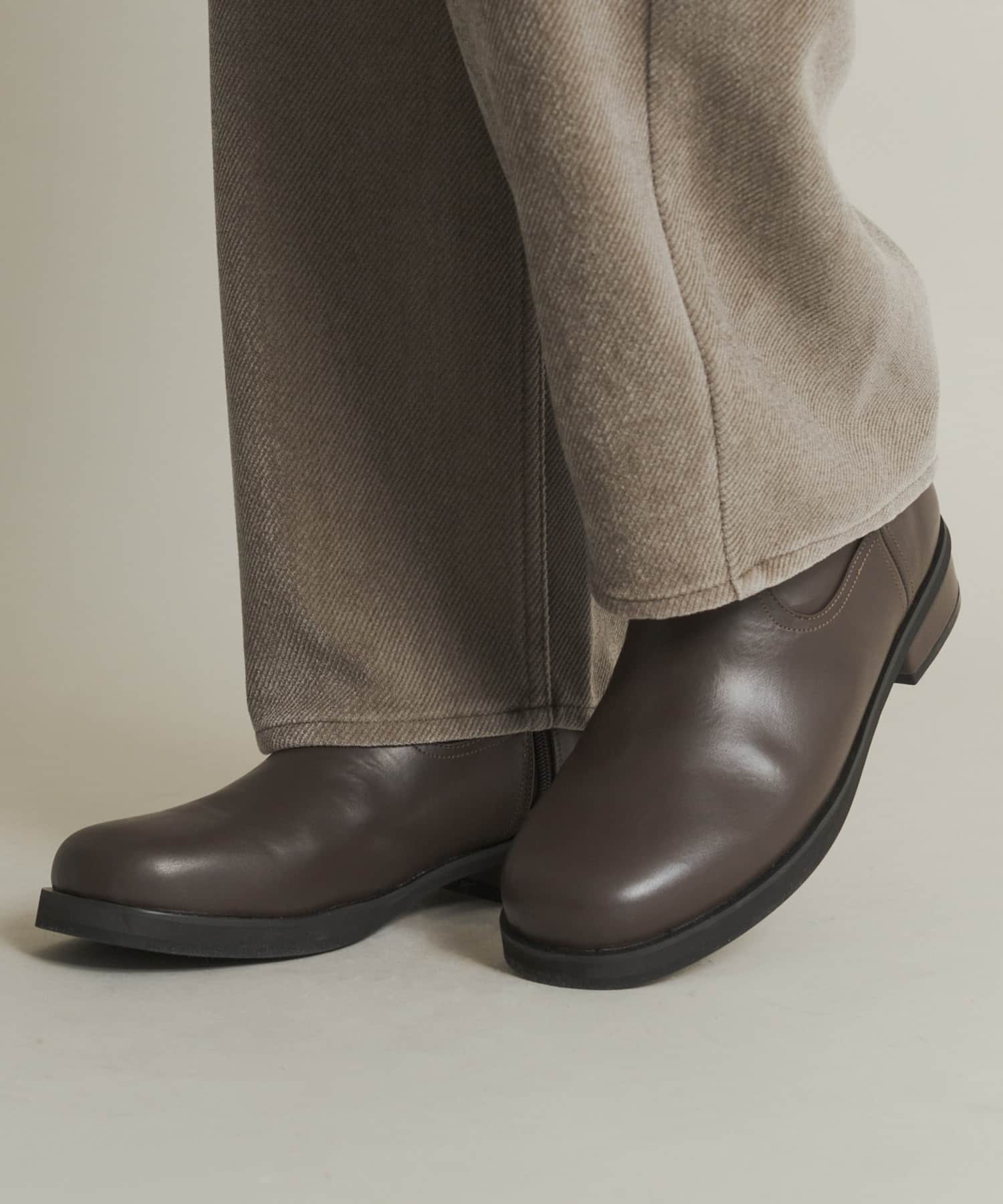 ラウンドトゥサイドジップブーツ BROWN 26.5