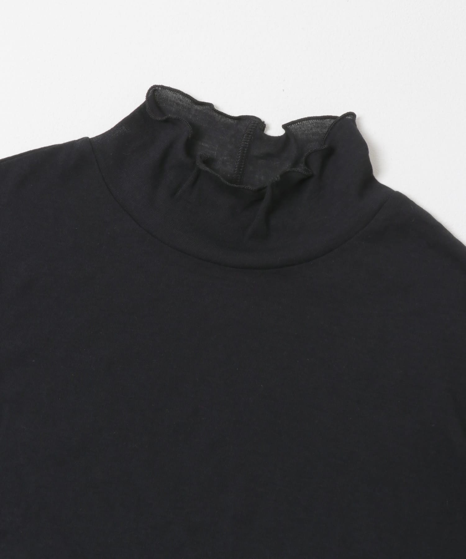 シアーハイネックカットトップ BLACK One