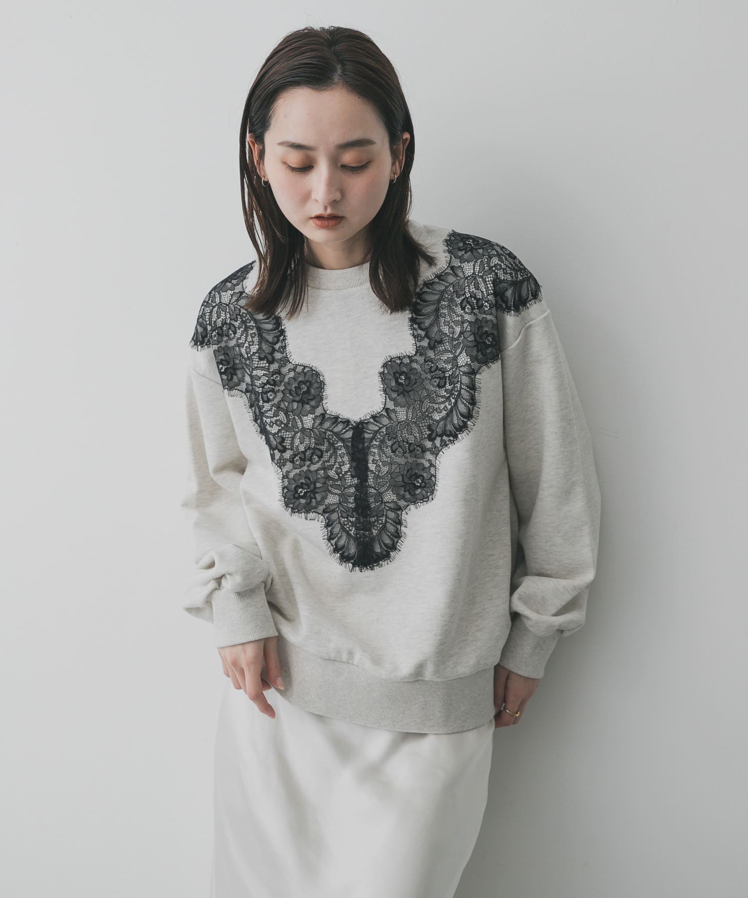 レースルーズスウェット
