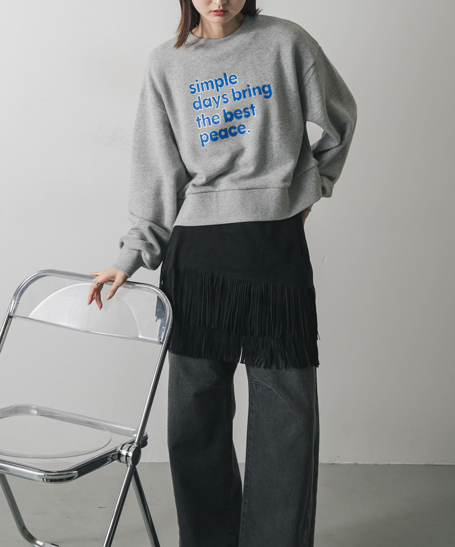 グラフィックルーズスウェット