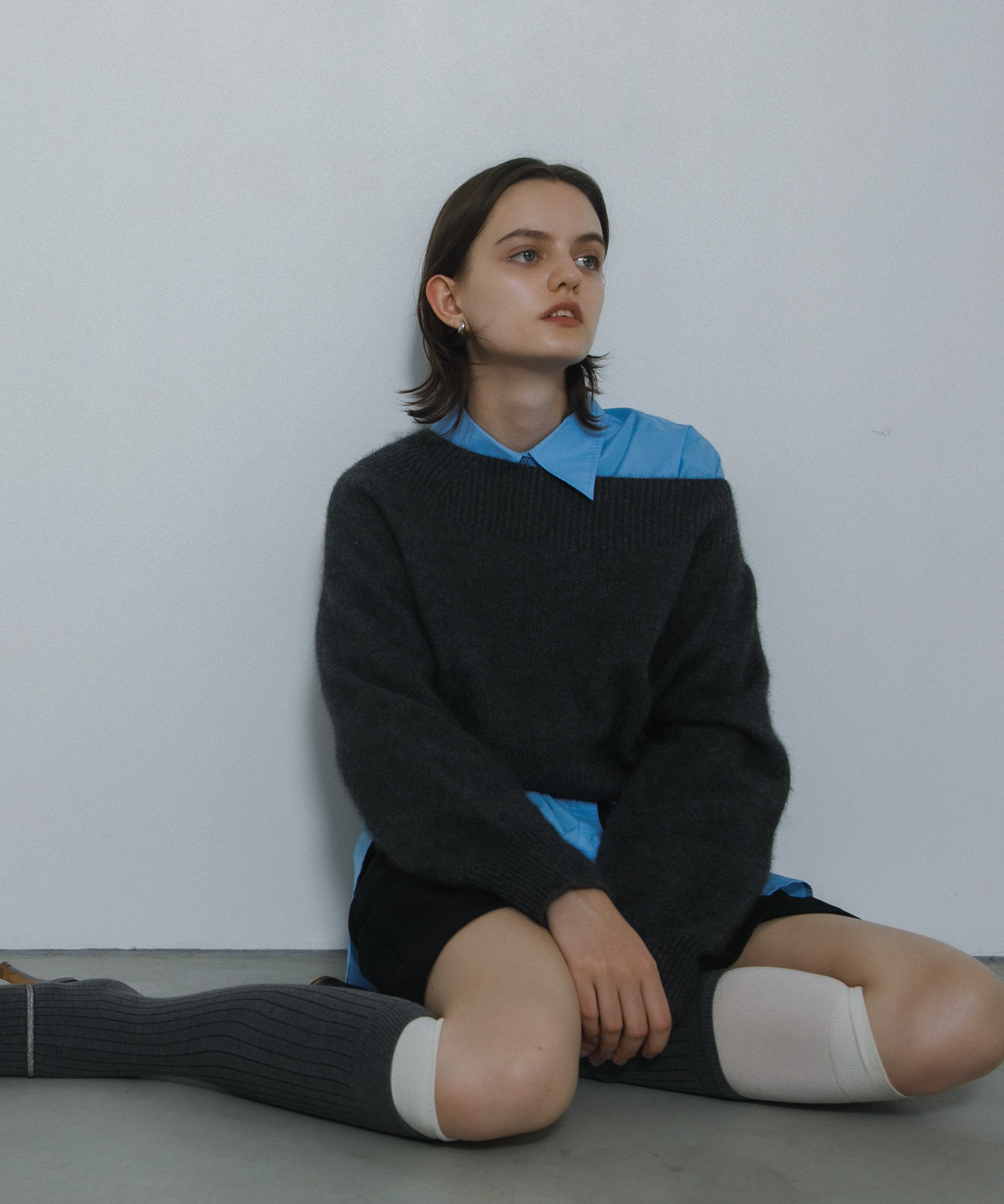 ボートネックヘアリーニット