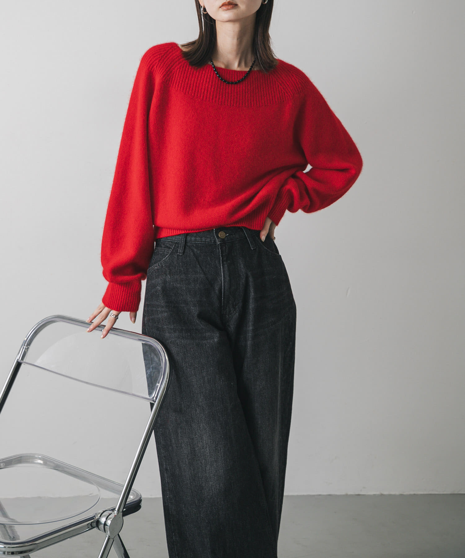 ボートネックヘアリーニット(One CHARCOAL): トップス｜URBAN RESEARCH