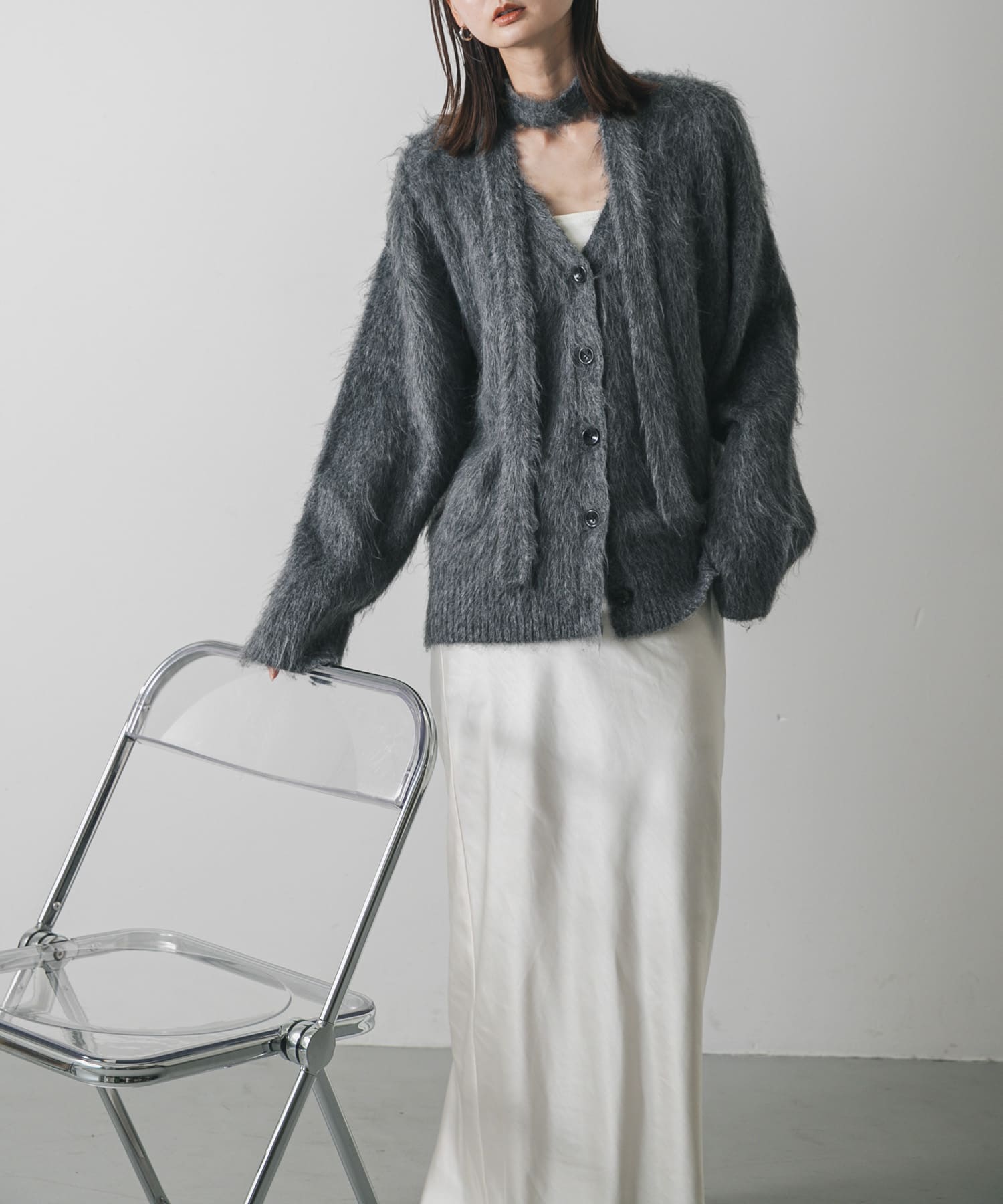 タイツキシャギーカーディガン