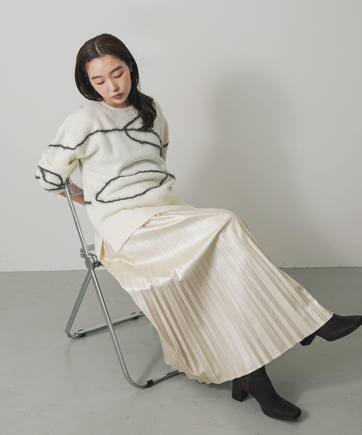 シャギーラインルーズニット