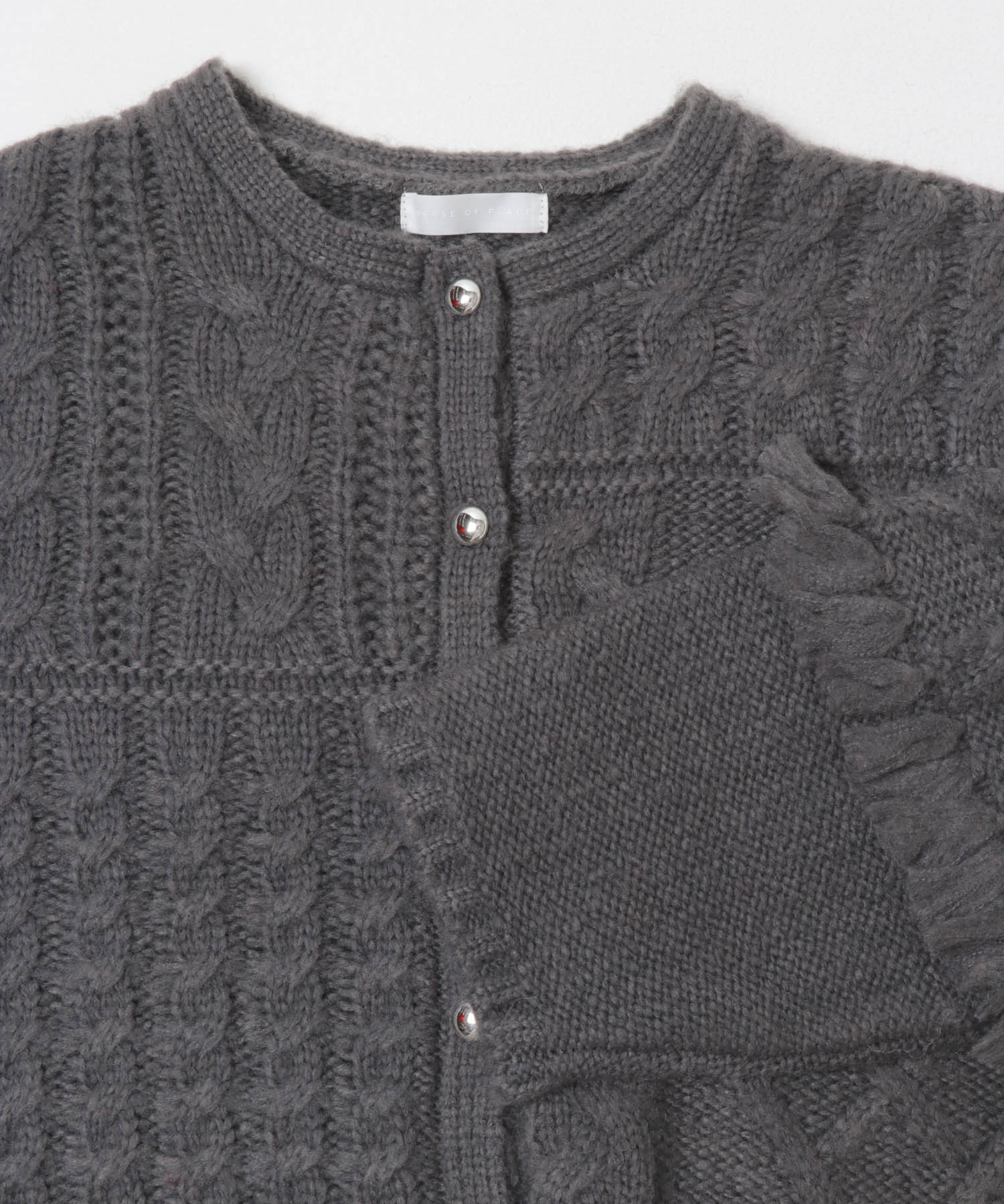 パッチワークケーブルニットカーディガン CHARCOAL One