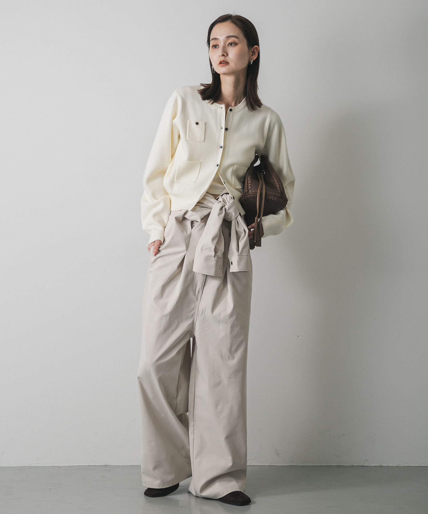 IVORY