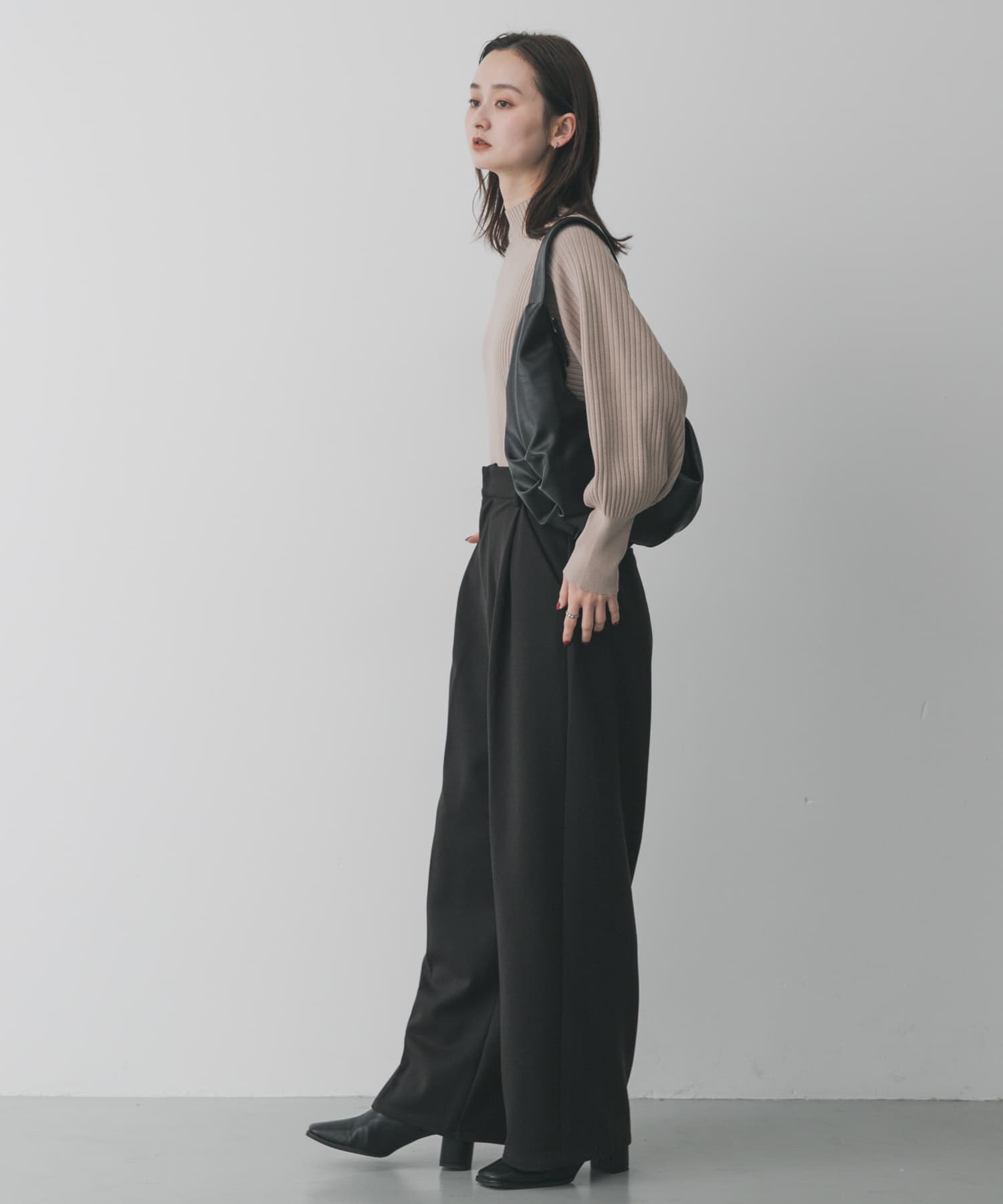 身長：169cm サイズ：one