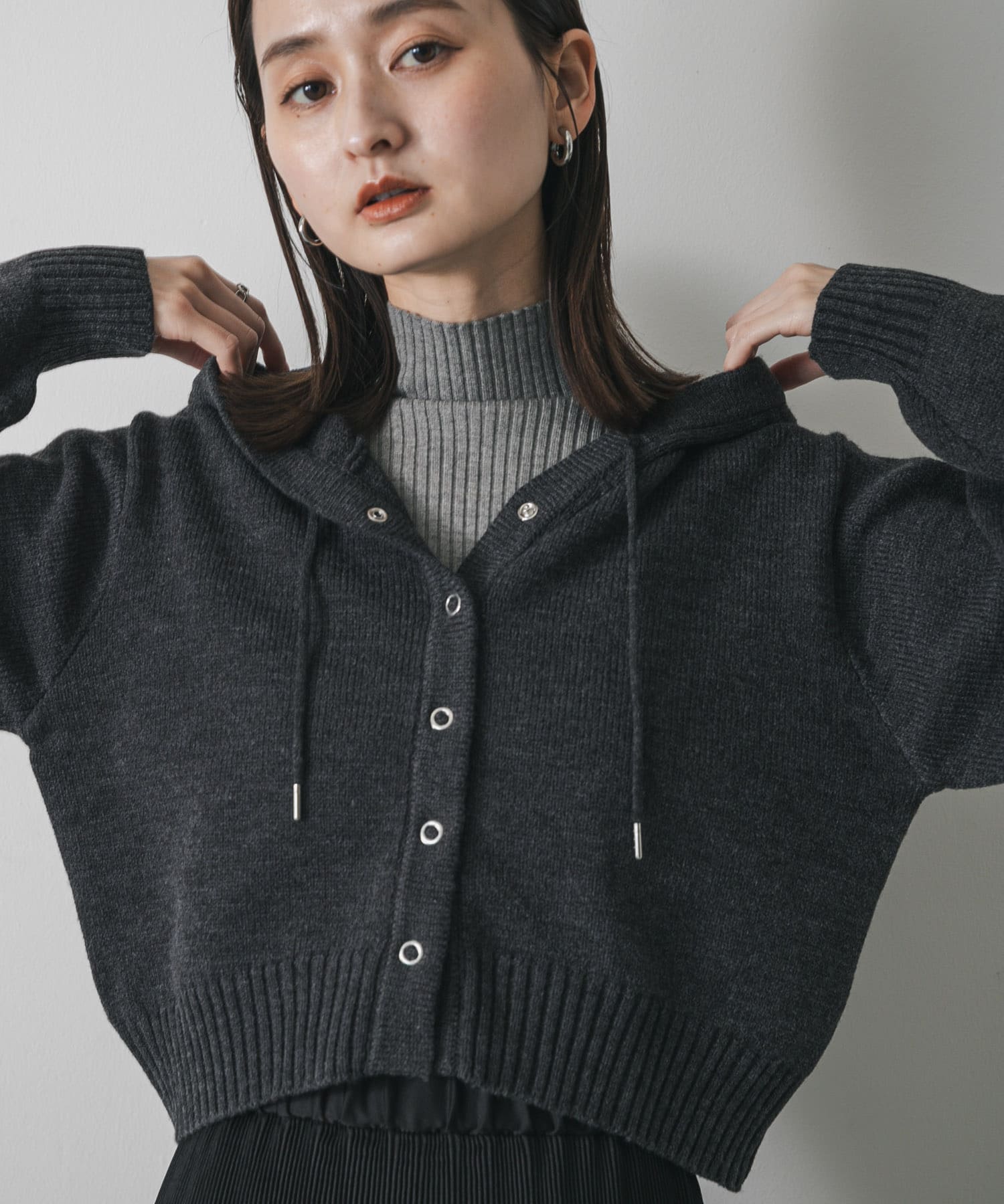 コンパクトフーディセーター(One IVORY): トップス｜URBAN RESEARCH