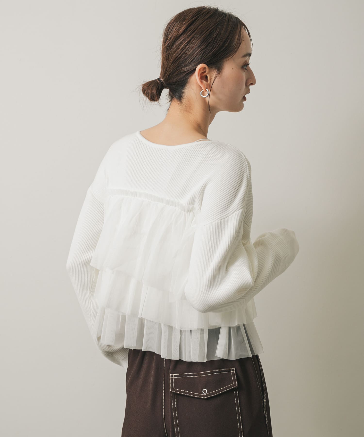 OFF WHITE
