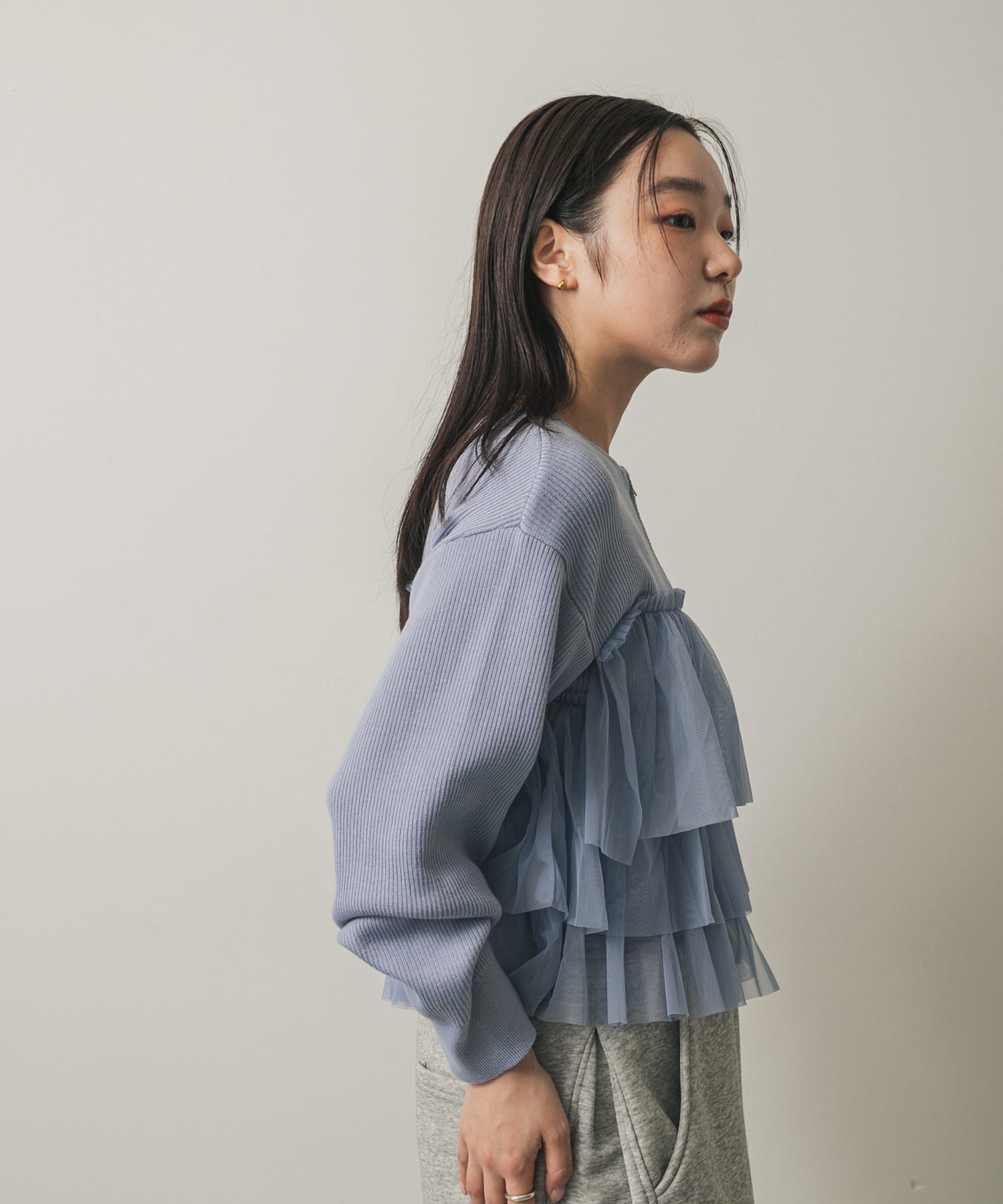 ダブルジップフリルニットカーデ