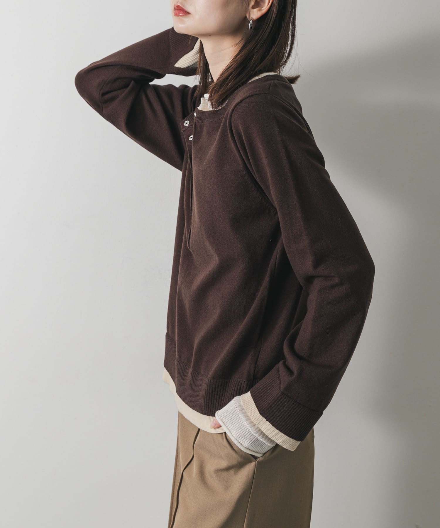 ヘンリーネックレイヤードセーター