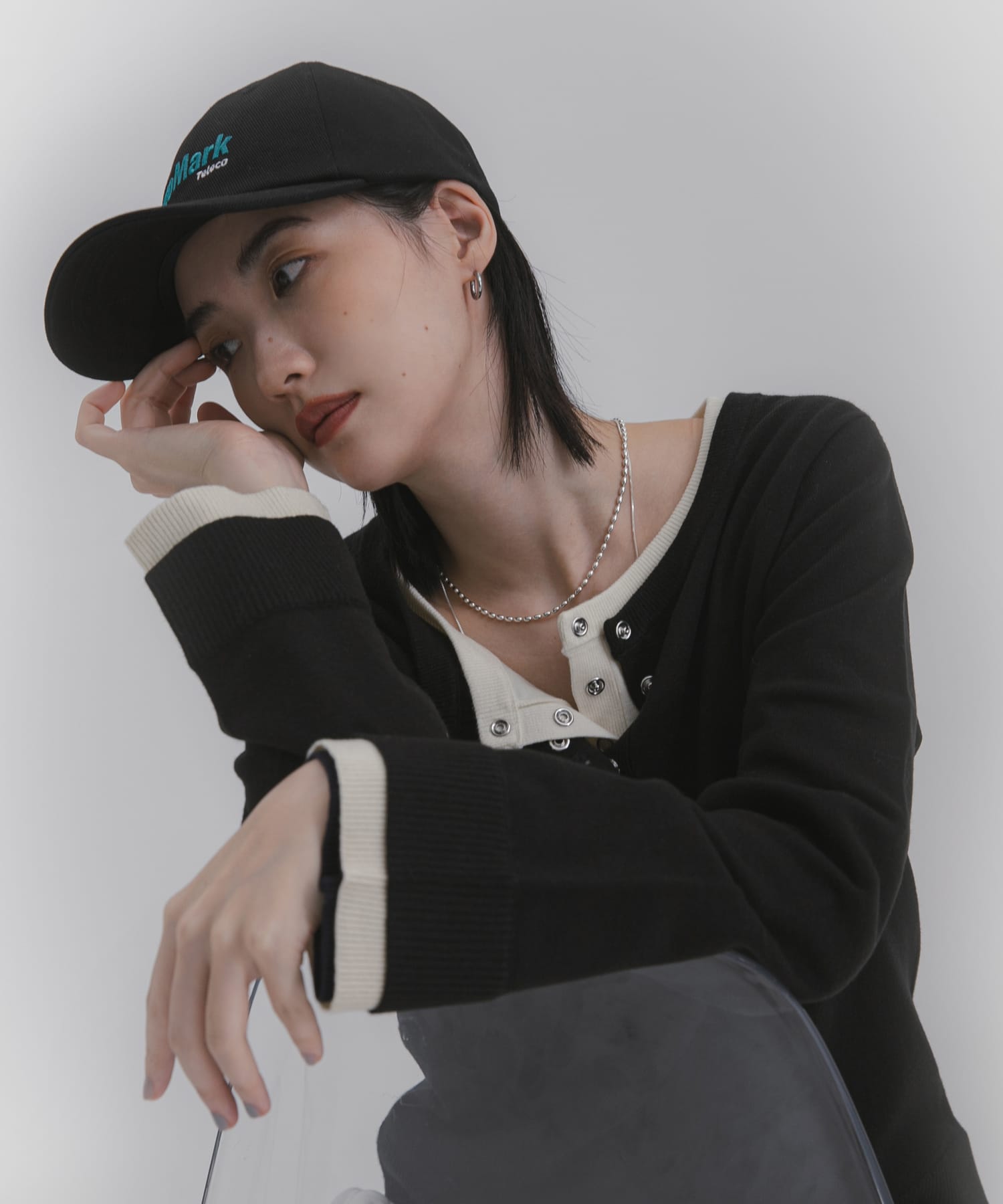 ヘンリーネックレイヤードセーター