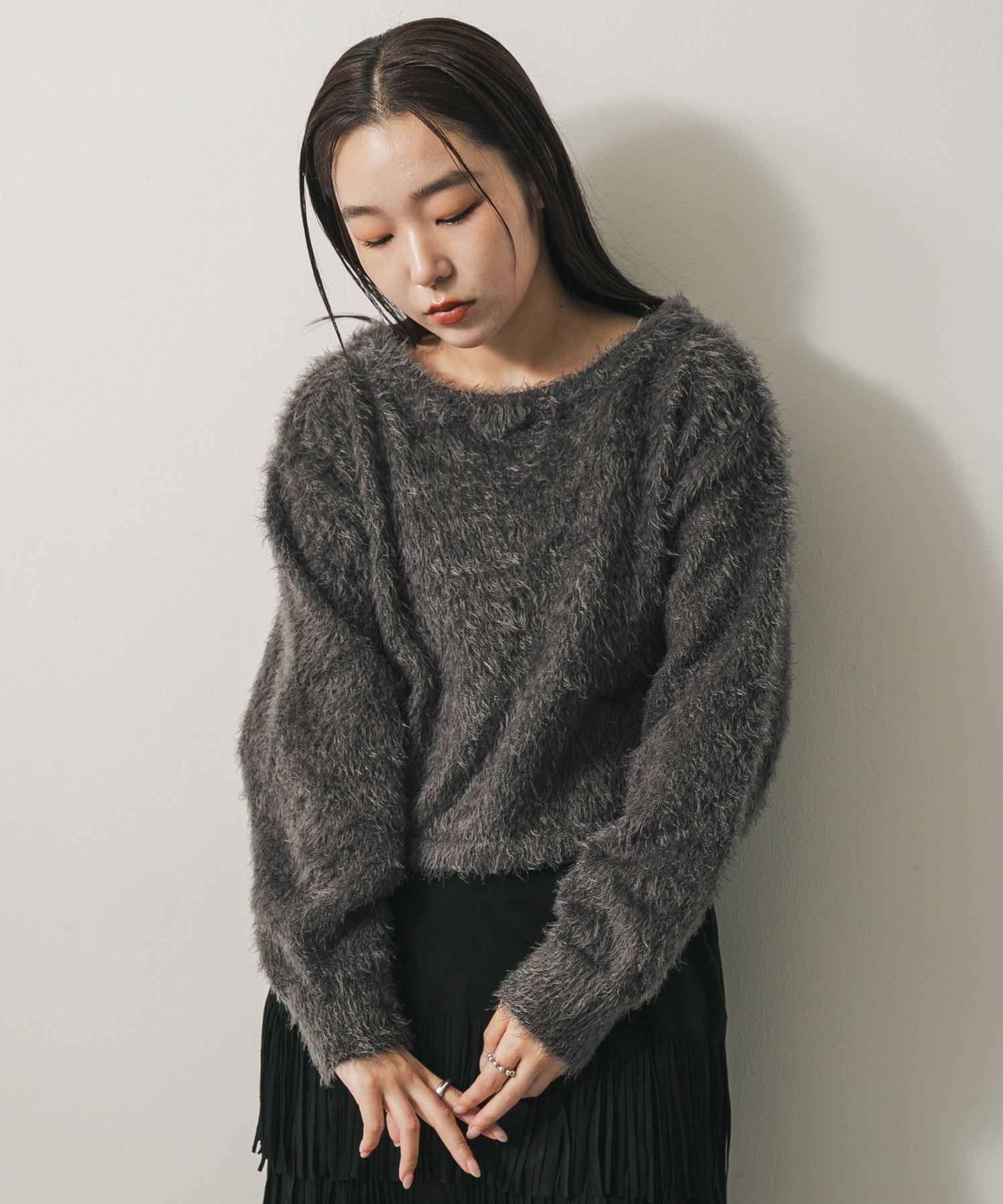 GRAY
