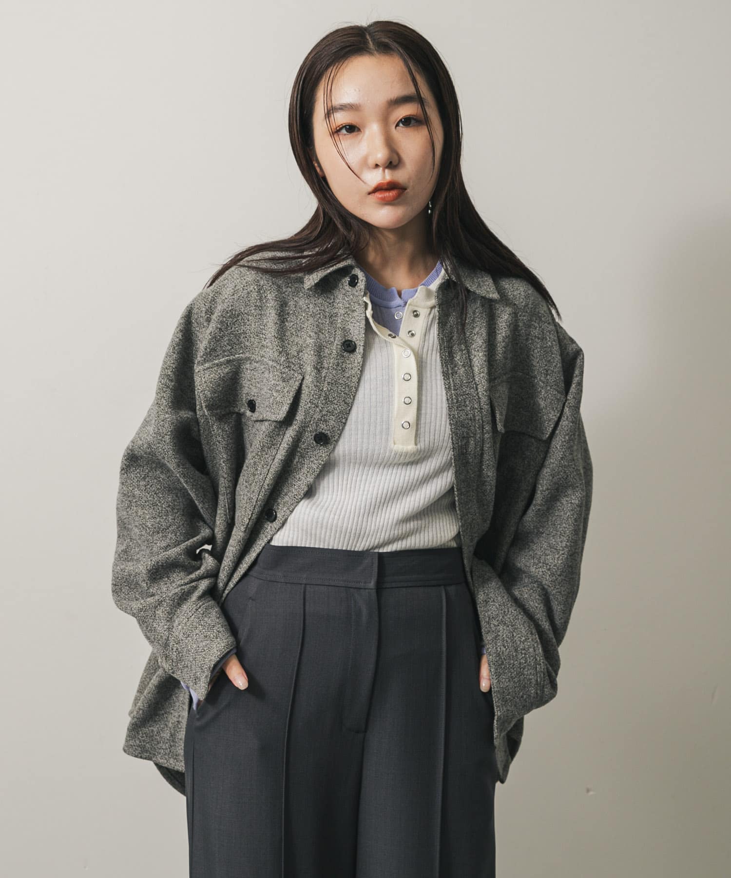 GRY×WHT