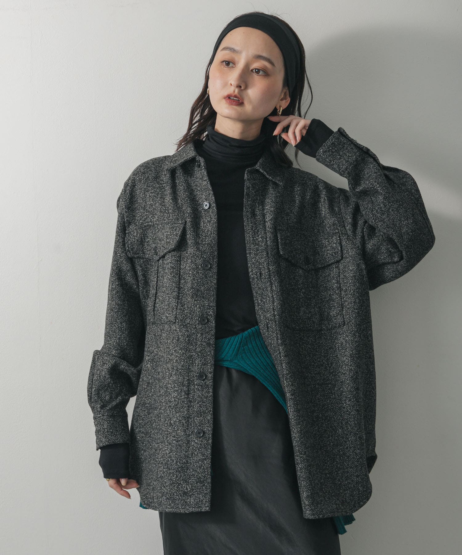BLK×GRY