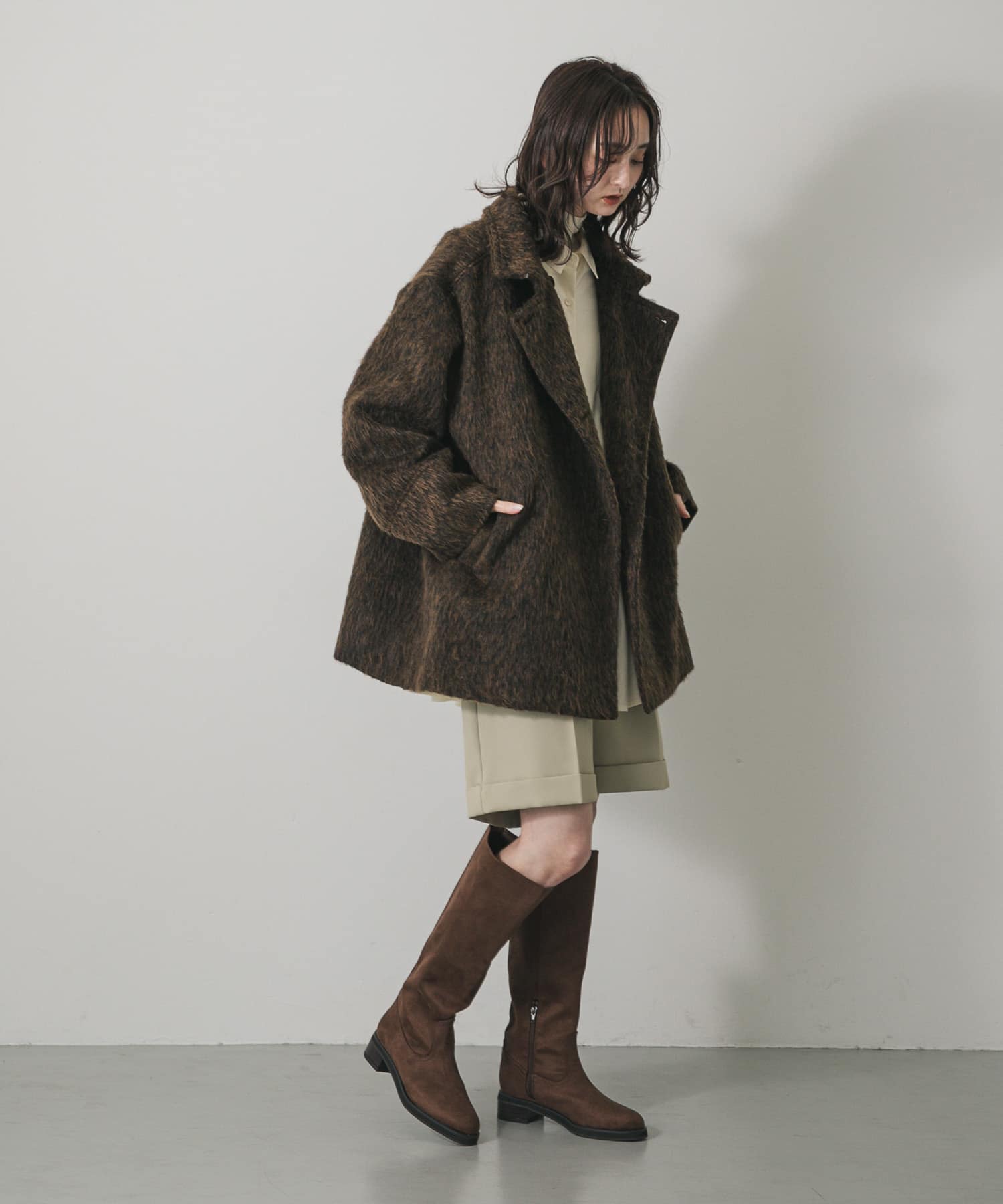 Y.BEIGE