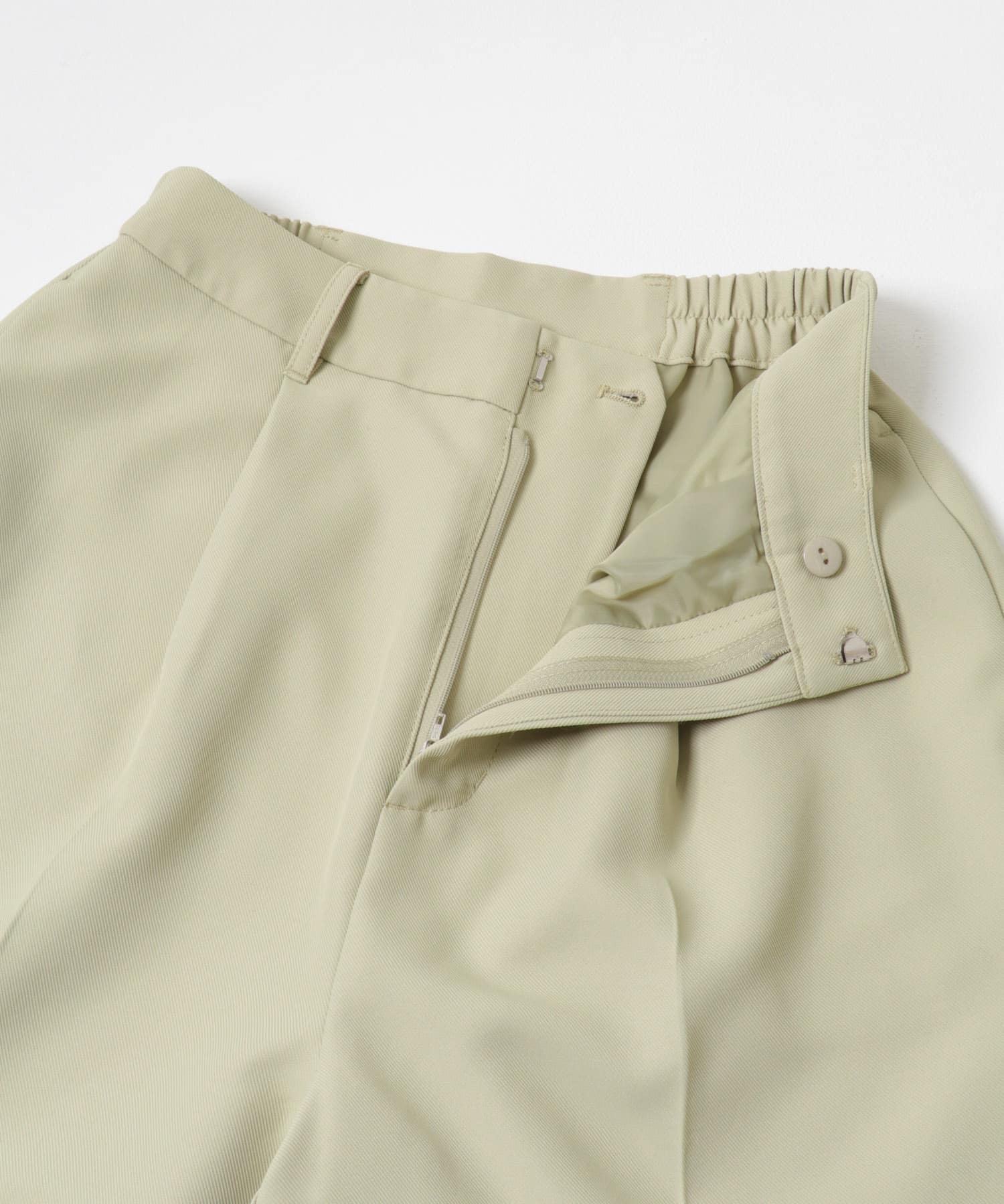 ターンバックハーフパンツ Y.BEIGE S