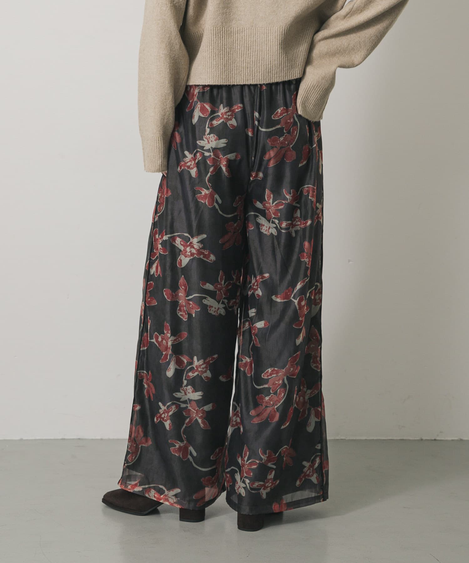 身長：169cm サイズ：one