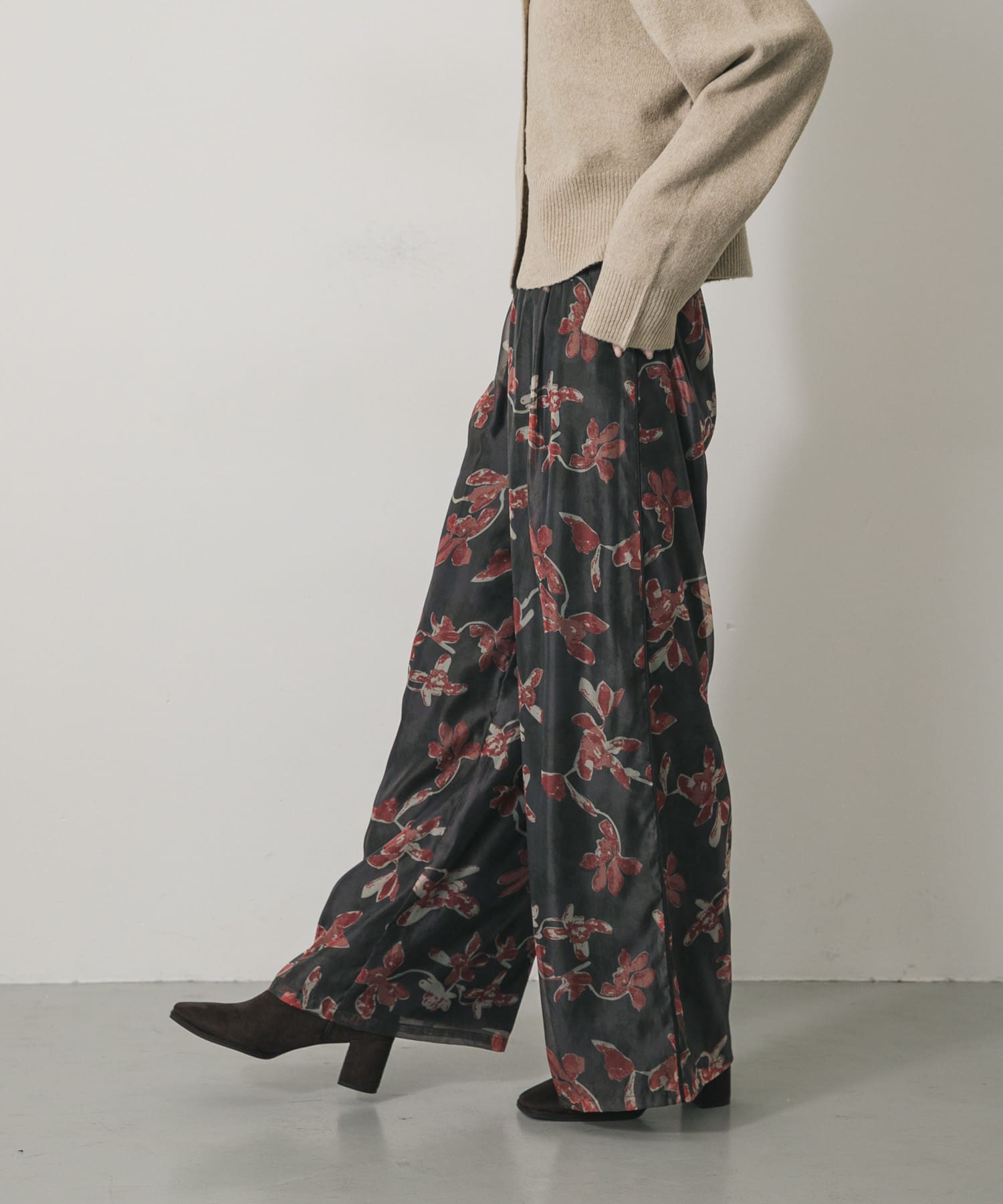 身長：169cm サイズ：one