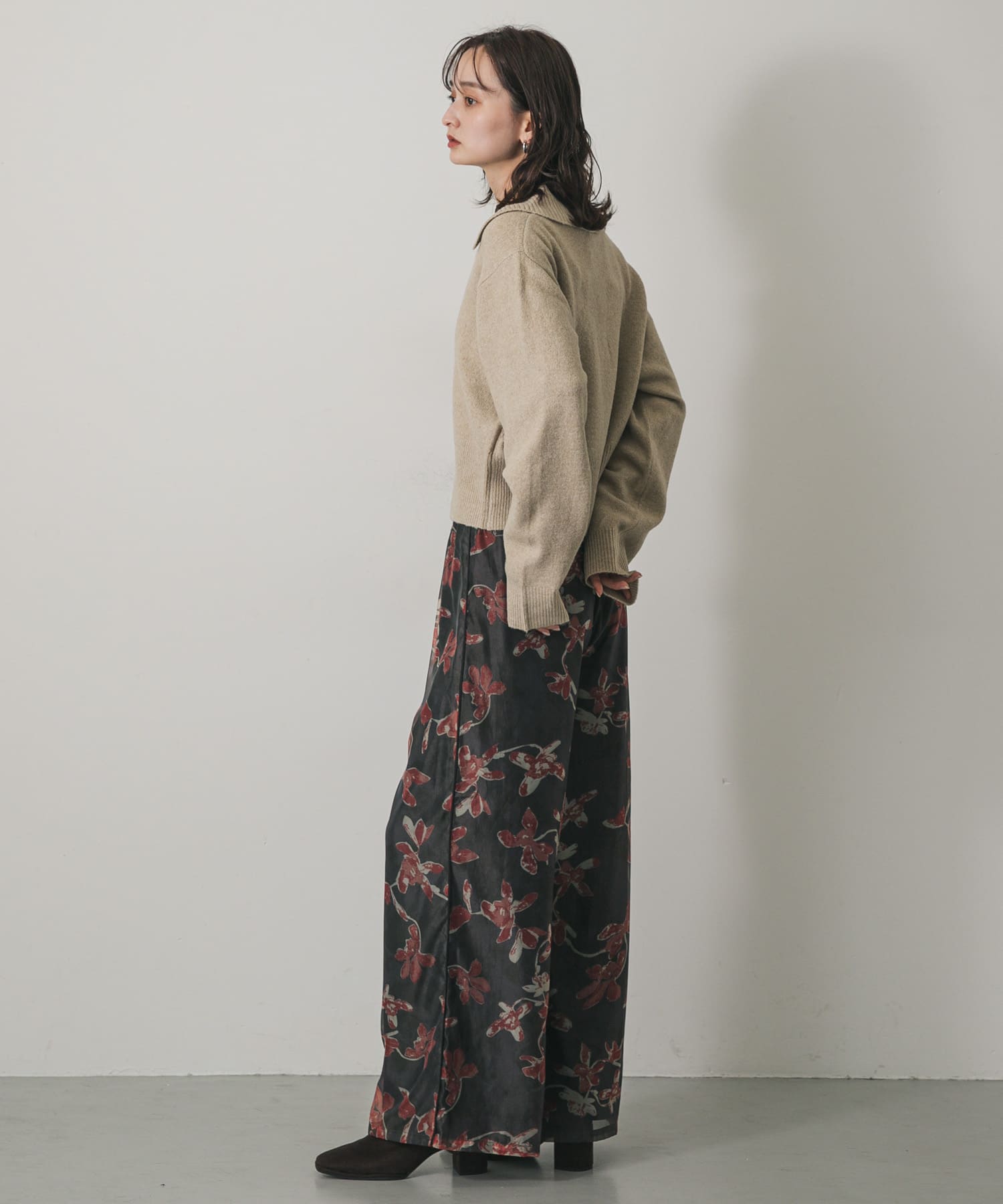 身長：169cm サイズ：one