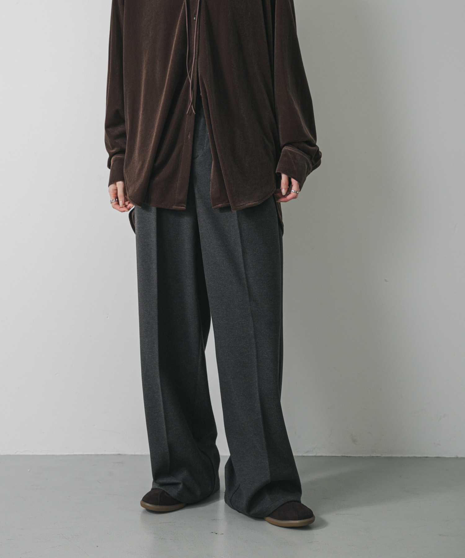 『BLACK, TALLサイズ/WEB限定』ジャージーストレートスラックス