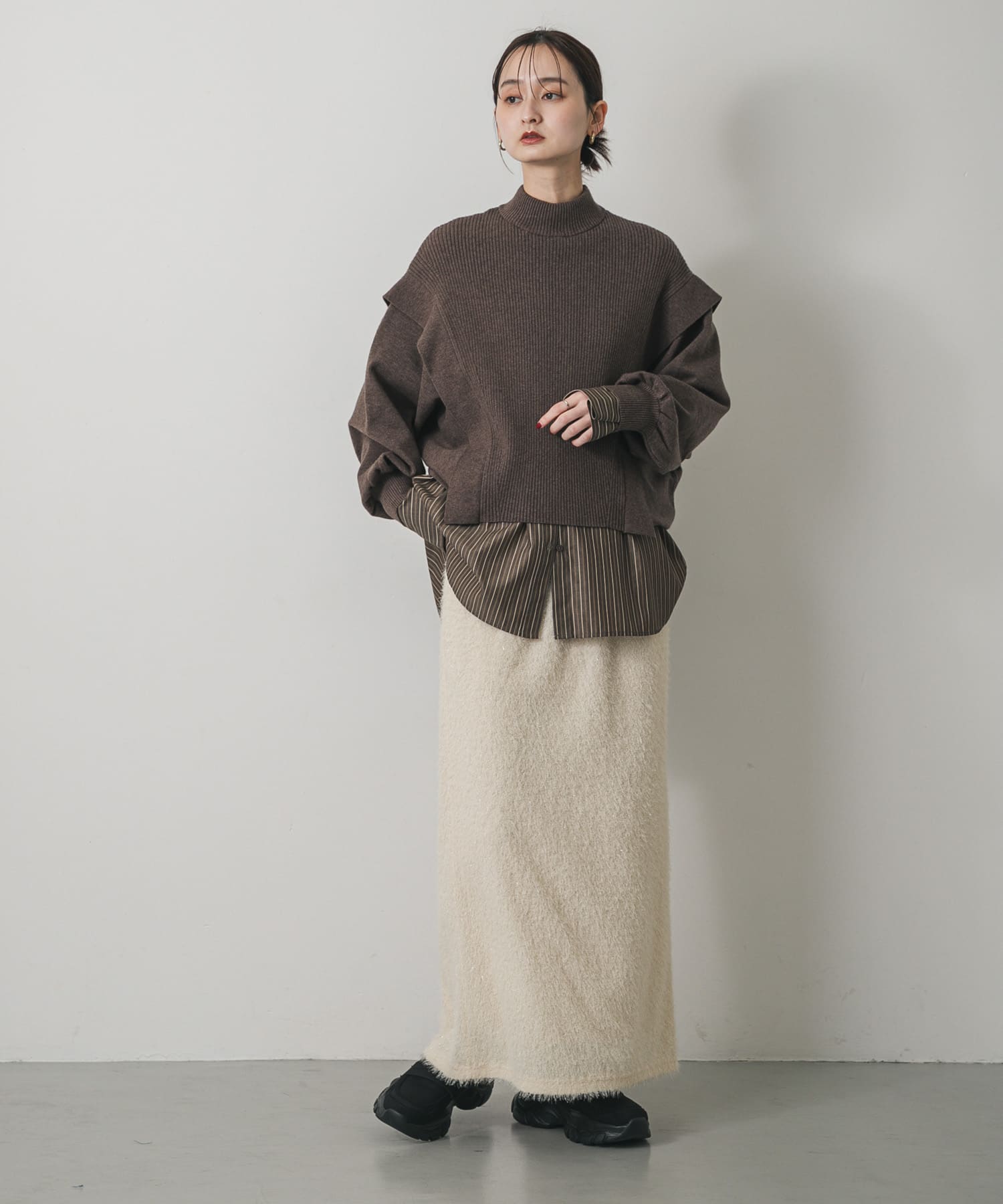 ヘアリーラメスカート