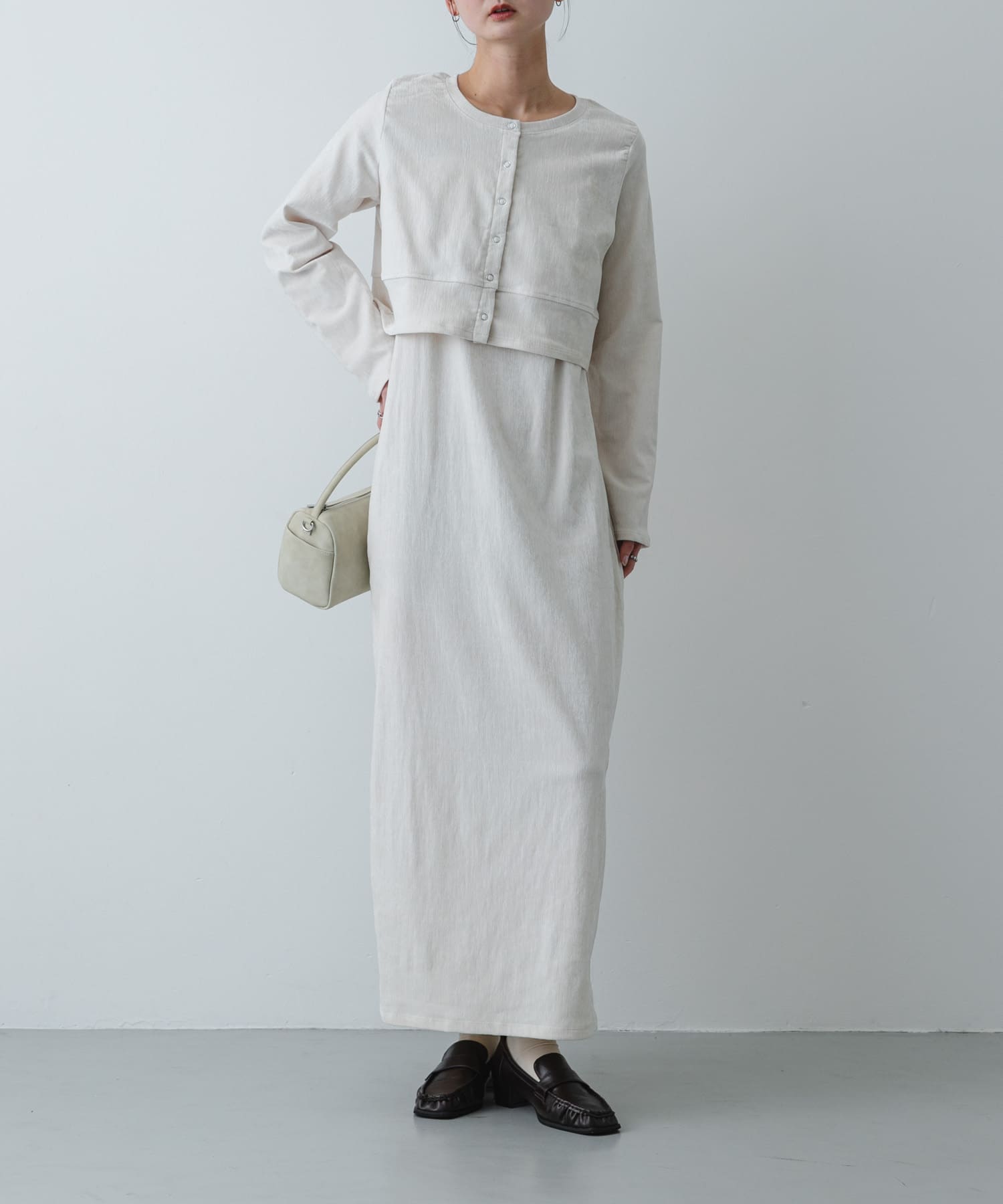 IVORY