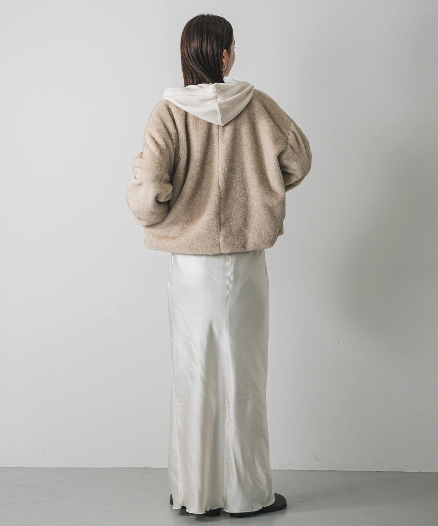 身長：169cm サイズ：one