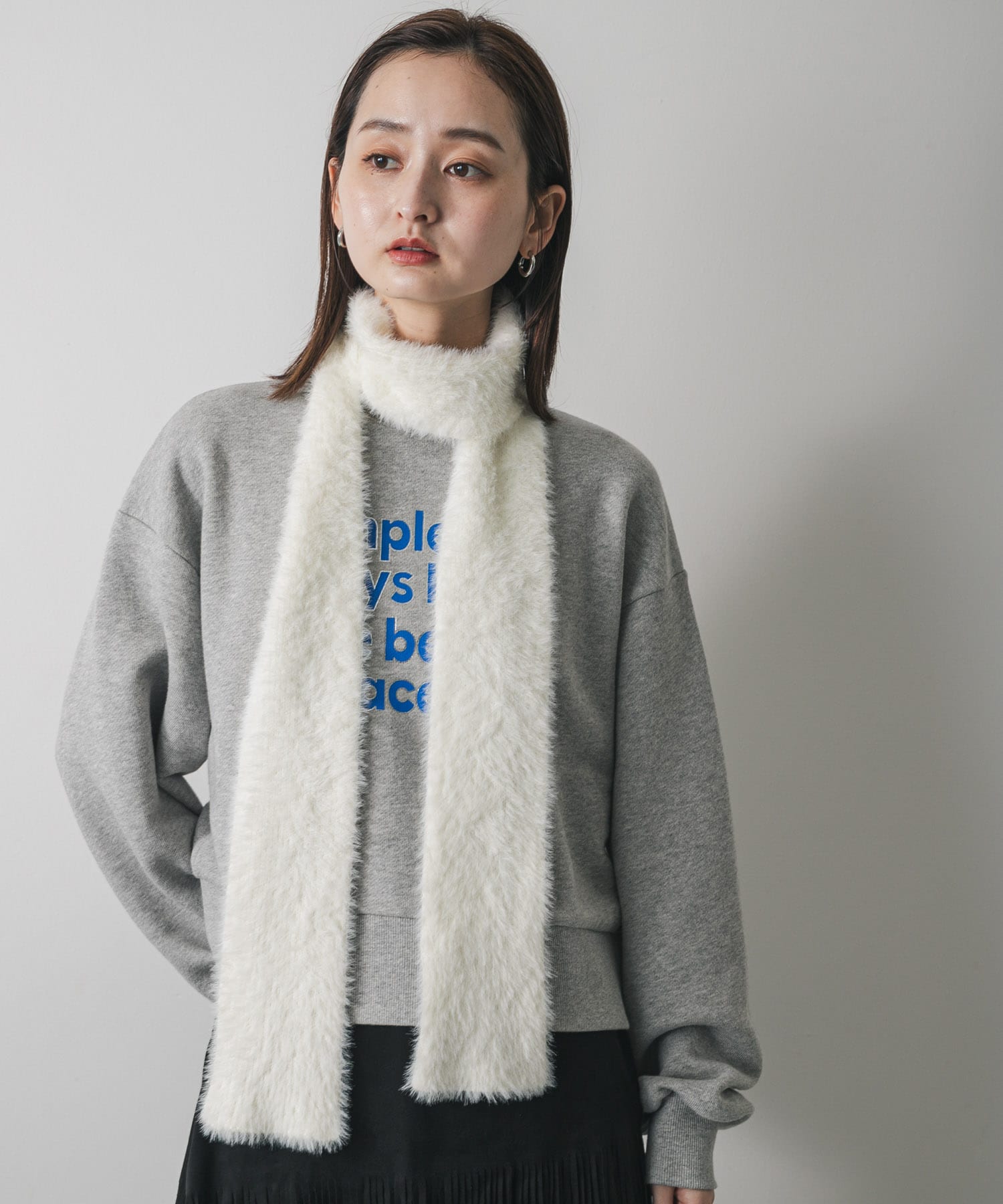 シャギーナローストール OFF WHITE one