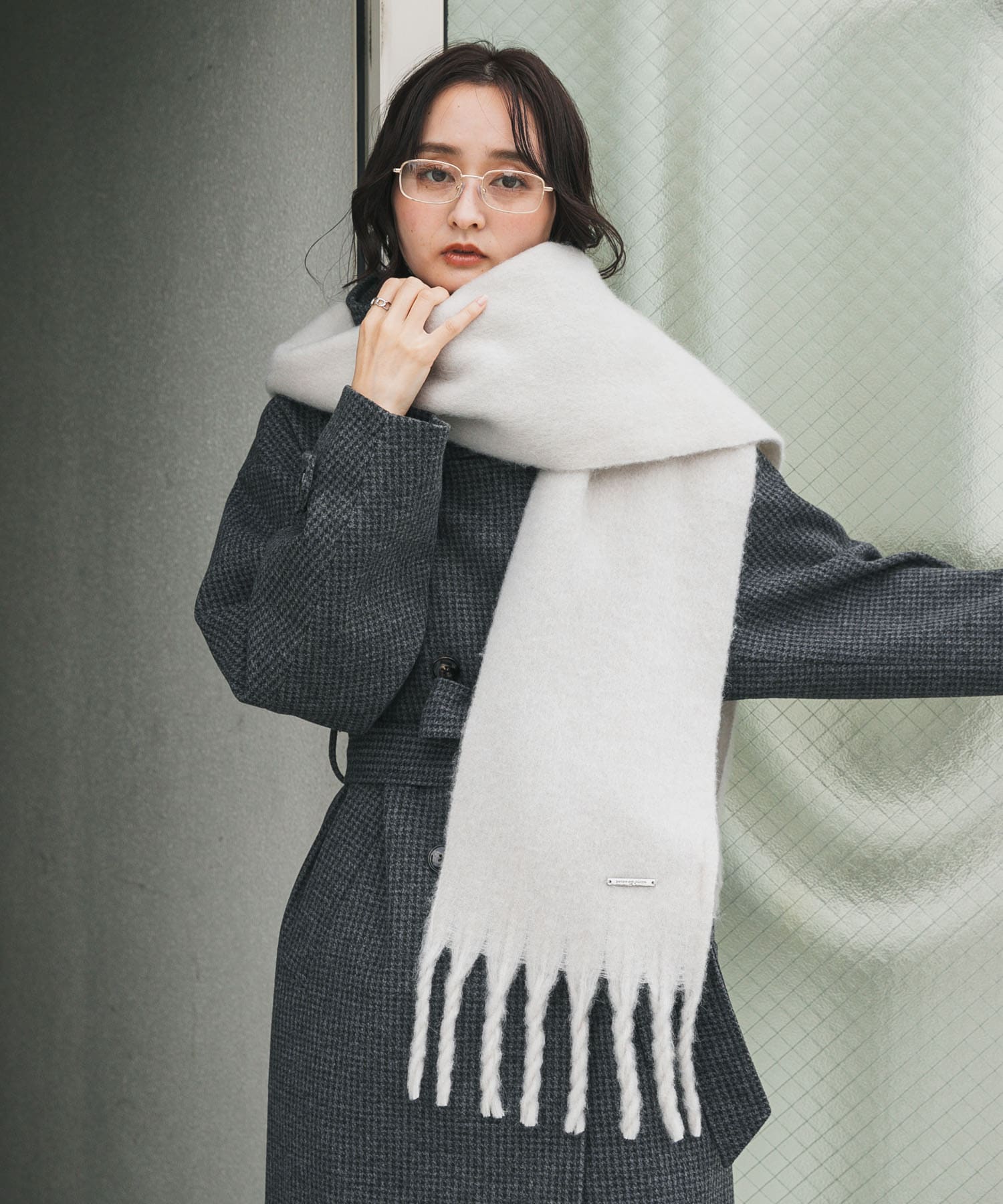 モヘアライクストール GREIGE one