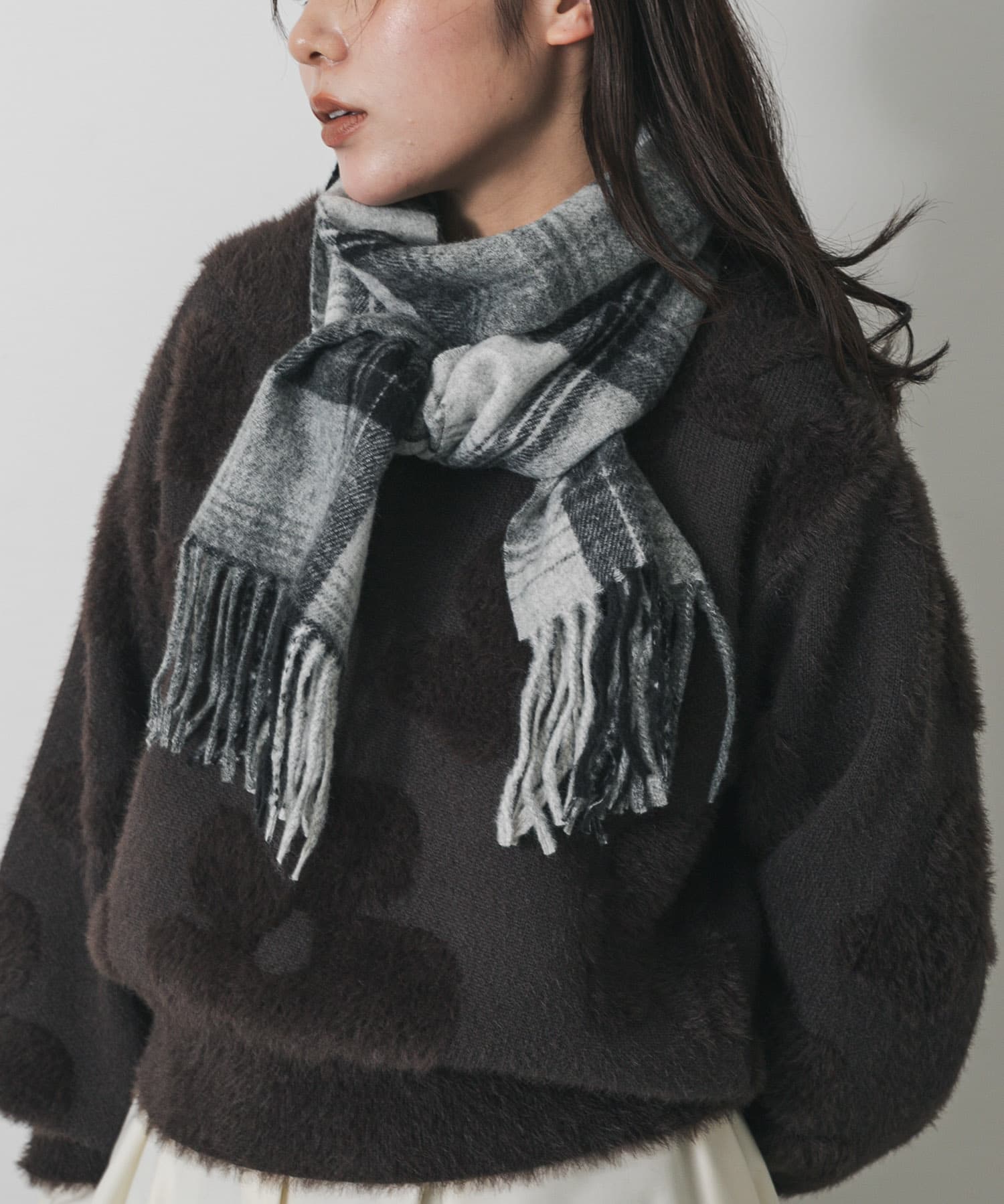 チェックフリンジストール BLK×GRY One