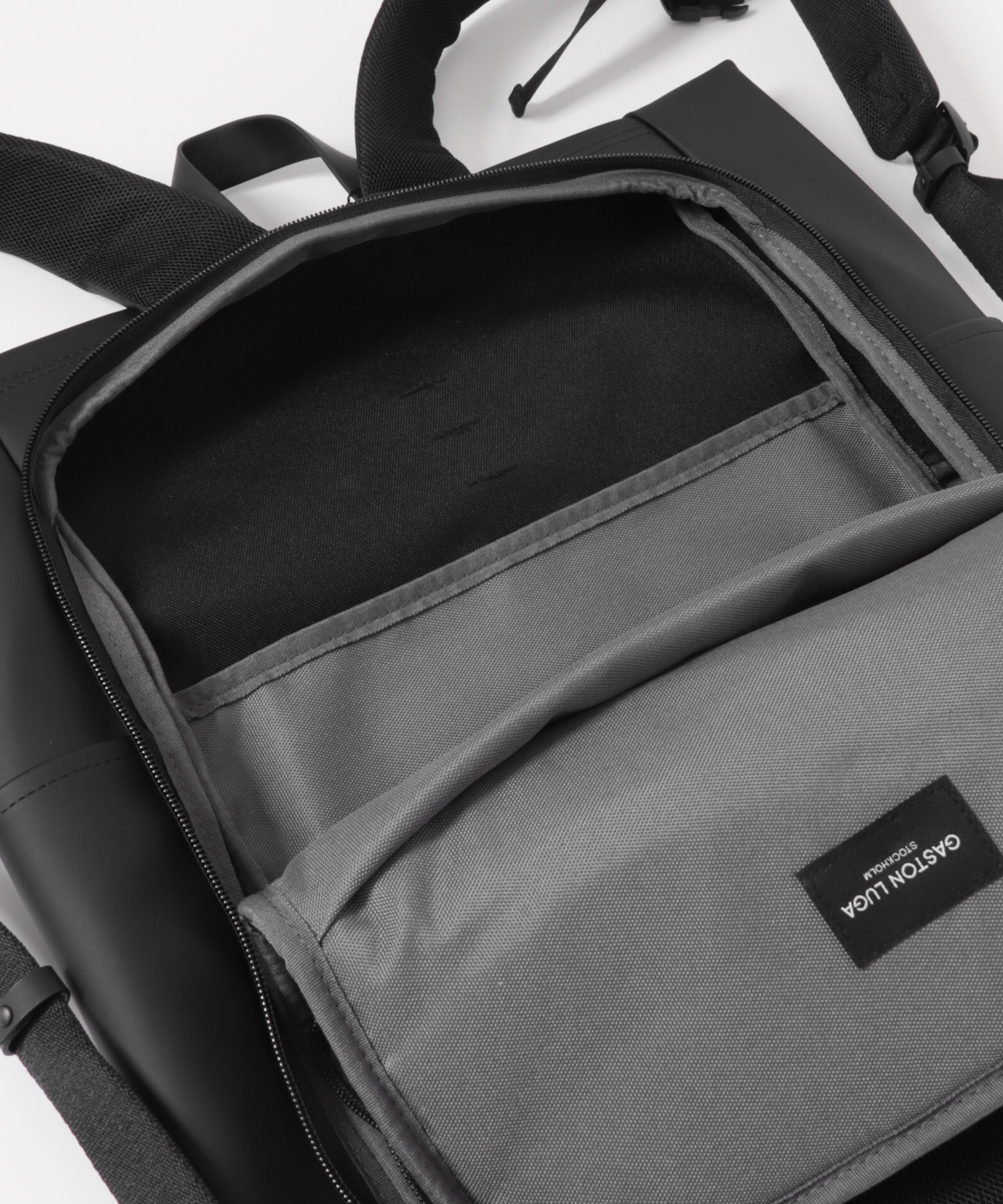 『WEB/一部店舗限定』GASTON LUGA　Splash Rolltop 16 BLACK One