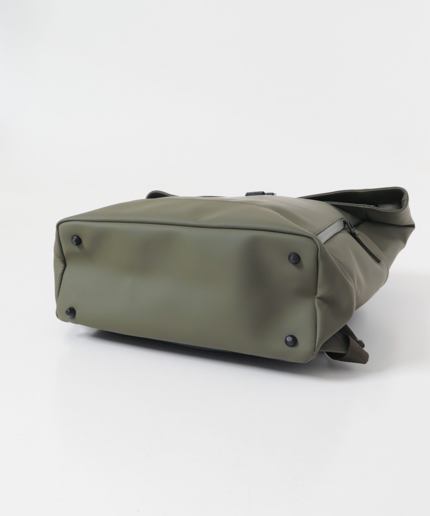 『WEB/一部店舗限定』GASTON LUGA　Splash Rolltop 16 OLIVE One