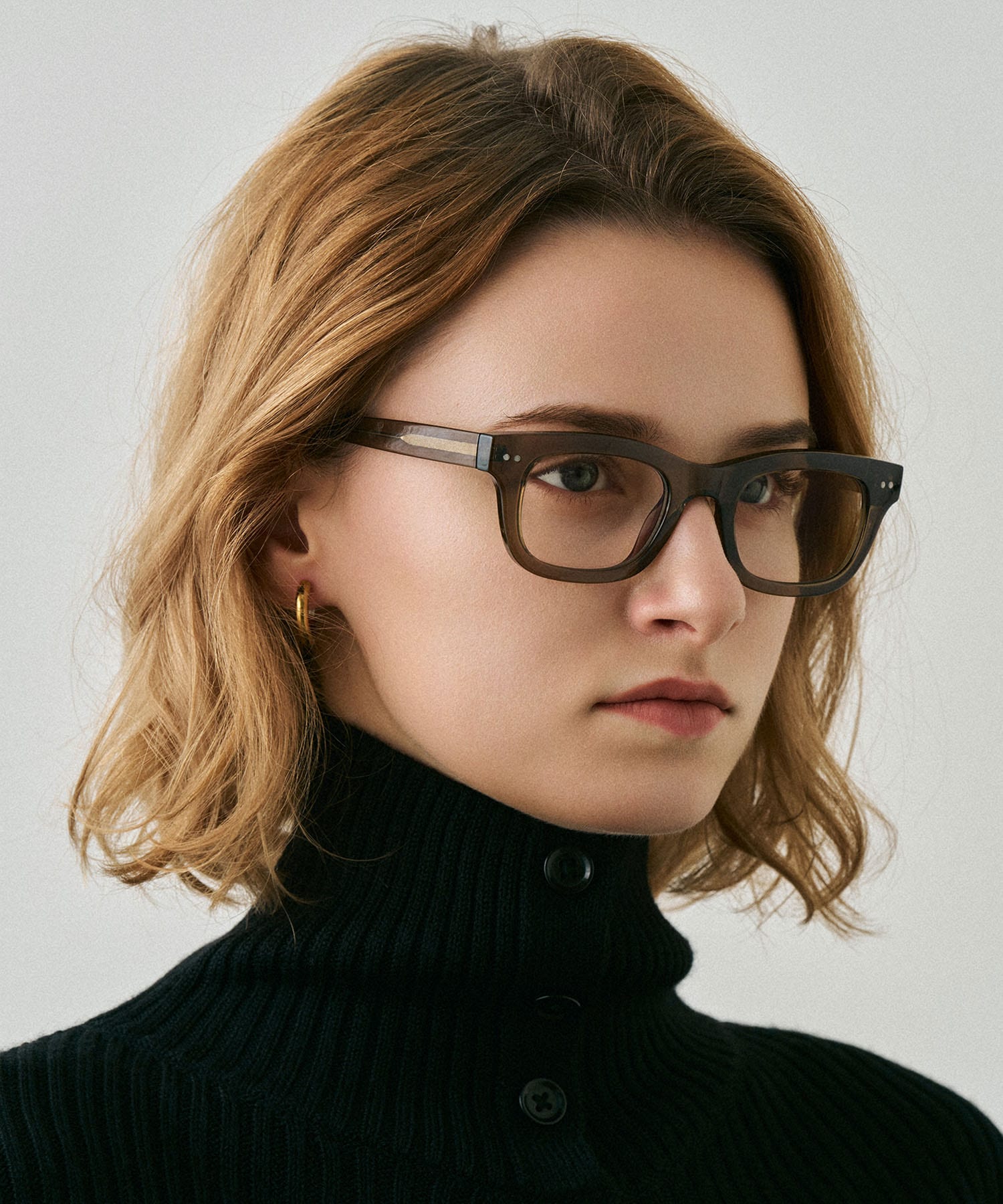 NUEF　nuef0136 KHAKI One