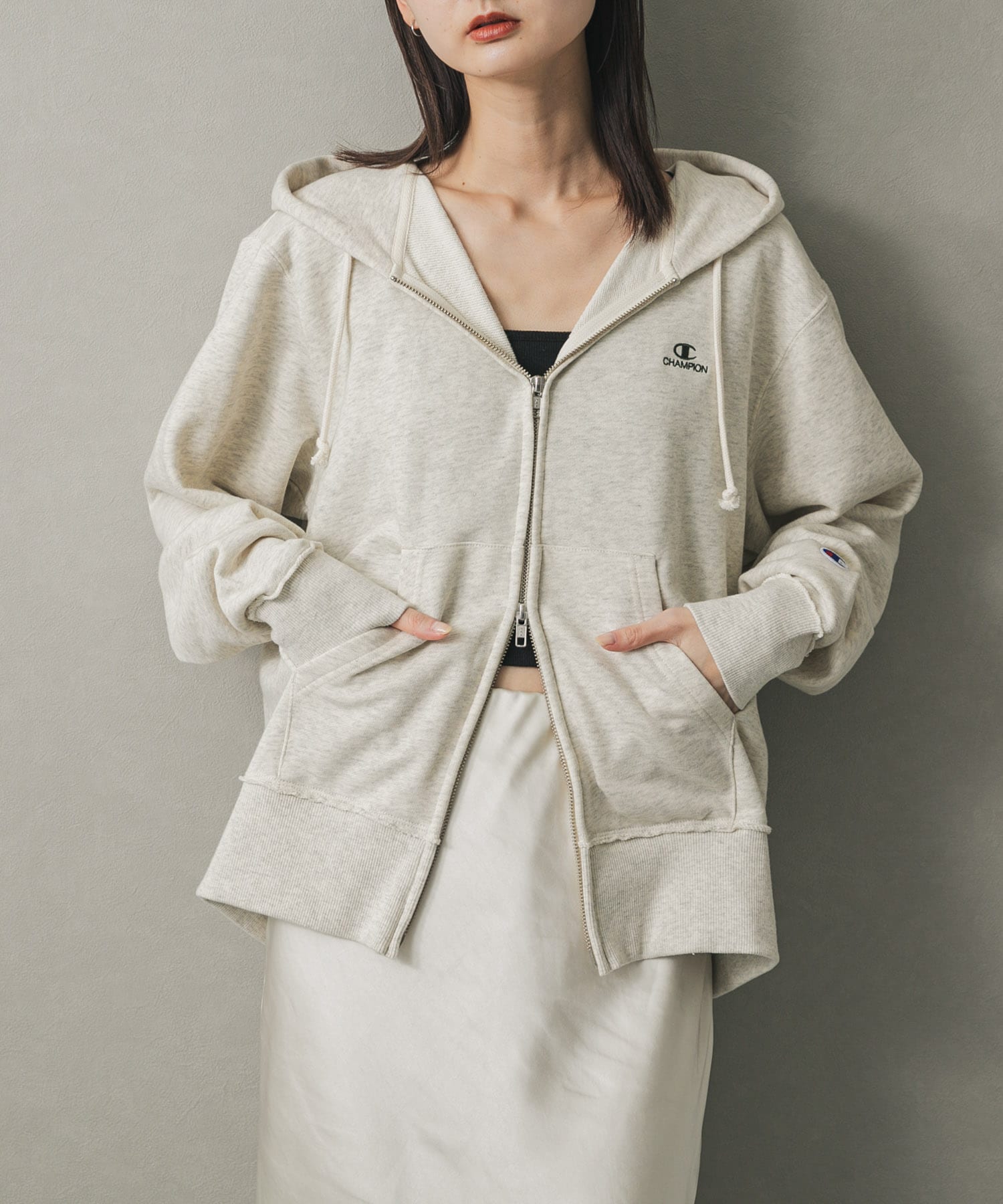 『別注』Champion×SENSE OF PLACE　ジップパーカー