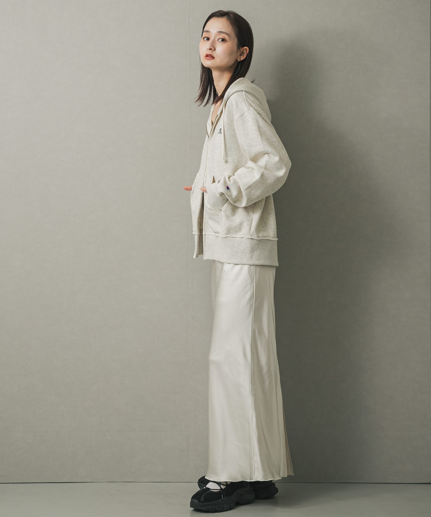 身長：169cm サイズ：one