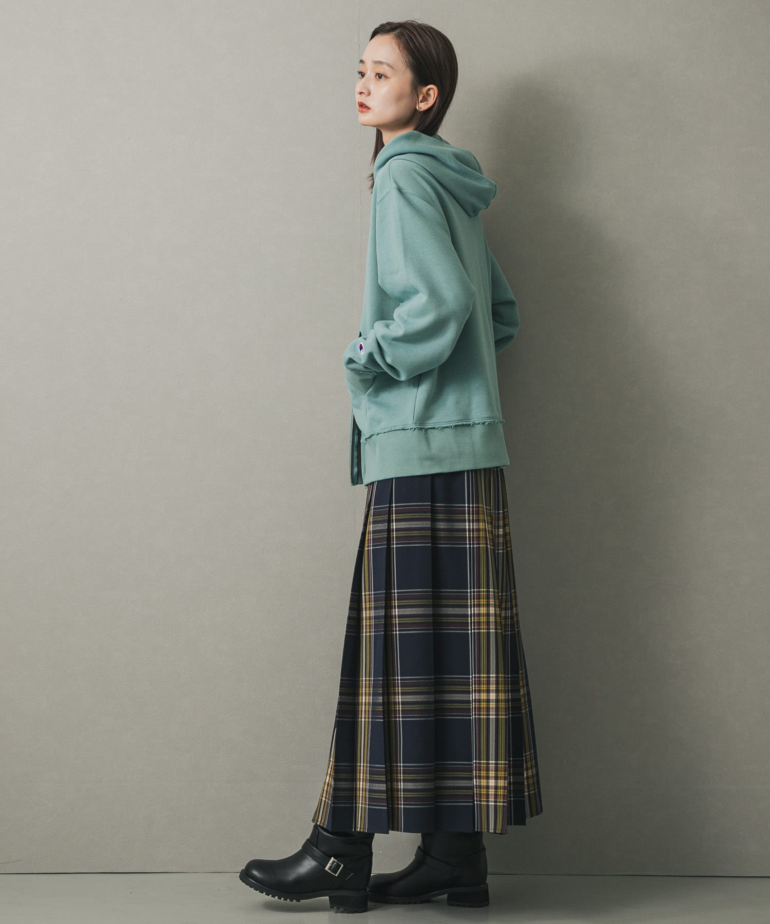 身長：169cm サイズ：one