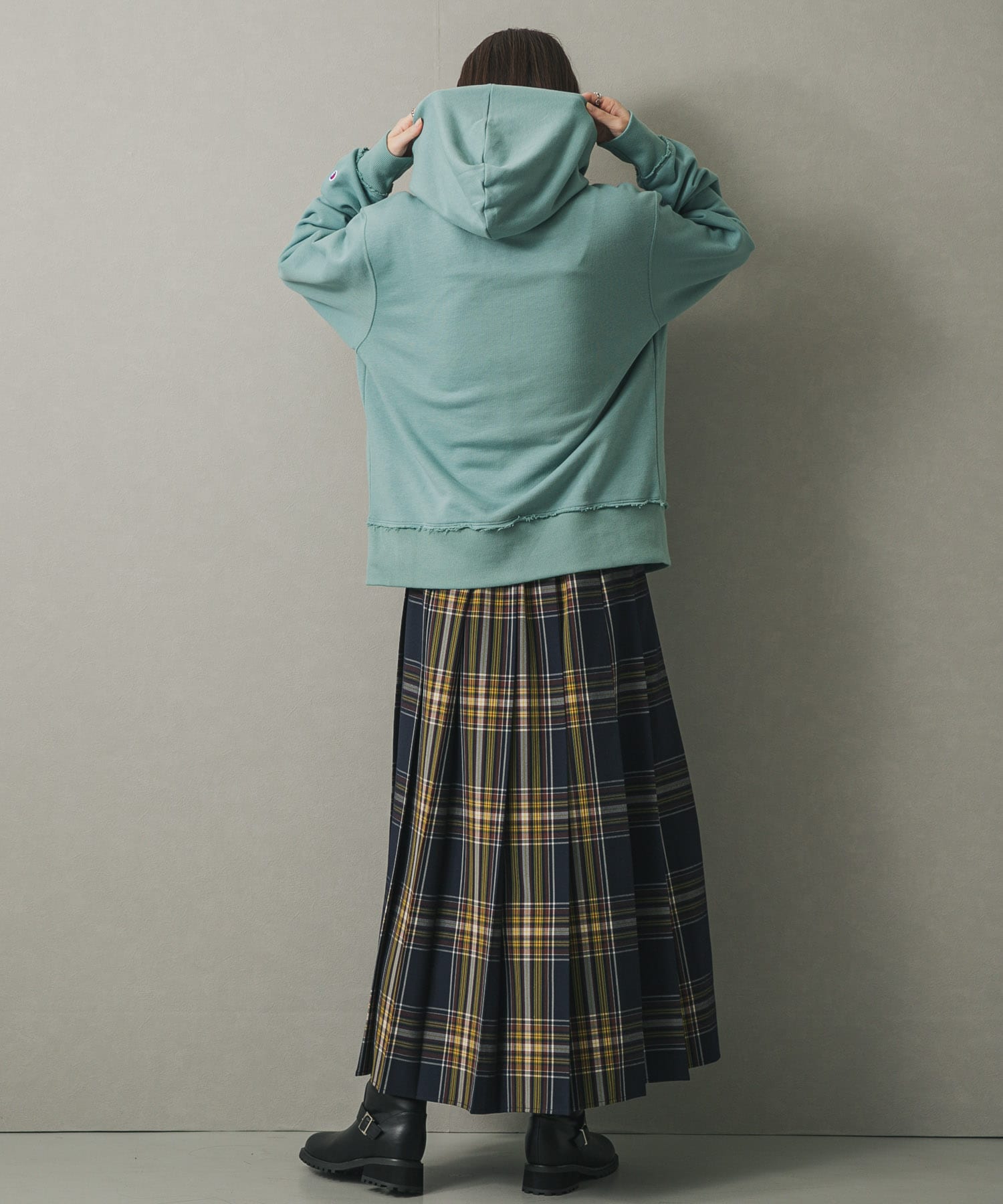 身長：169cm サイズ：one