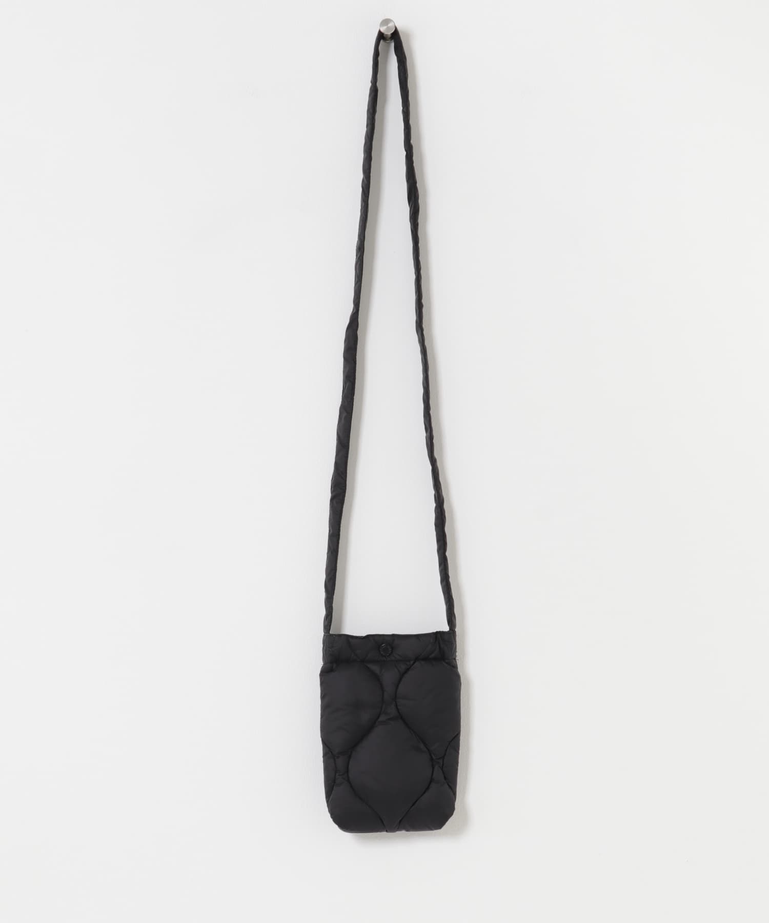 TAION　ミリタリークロスボディダウンバッグS BLACK One