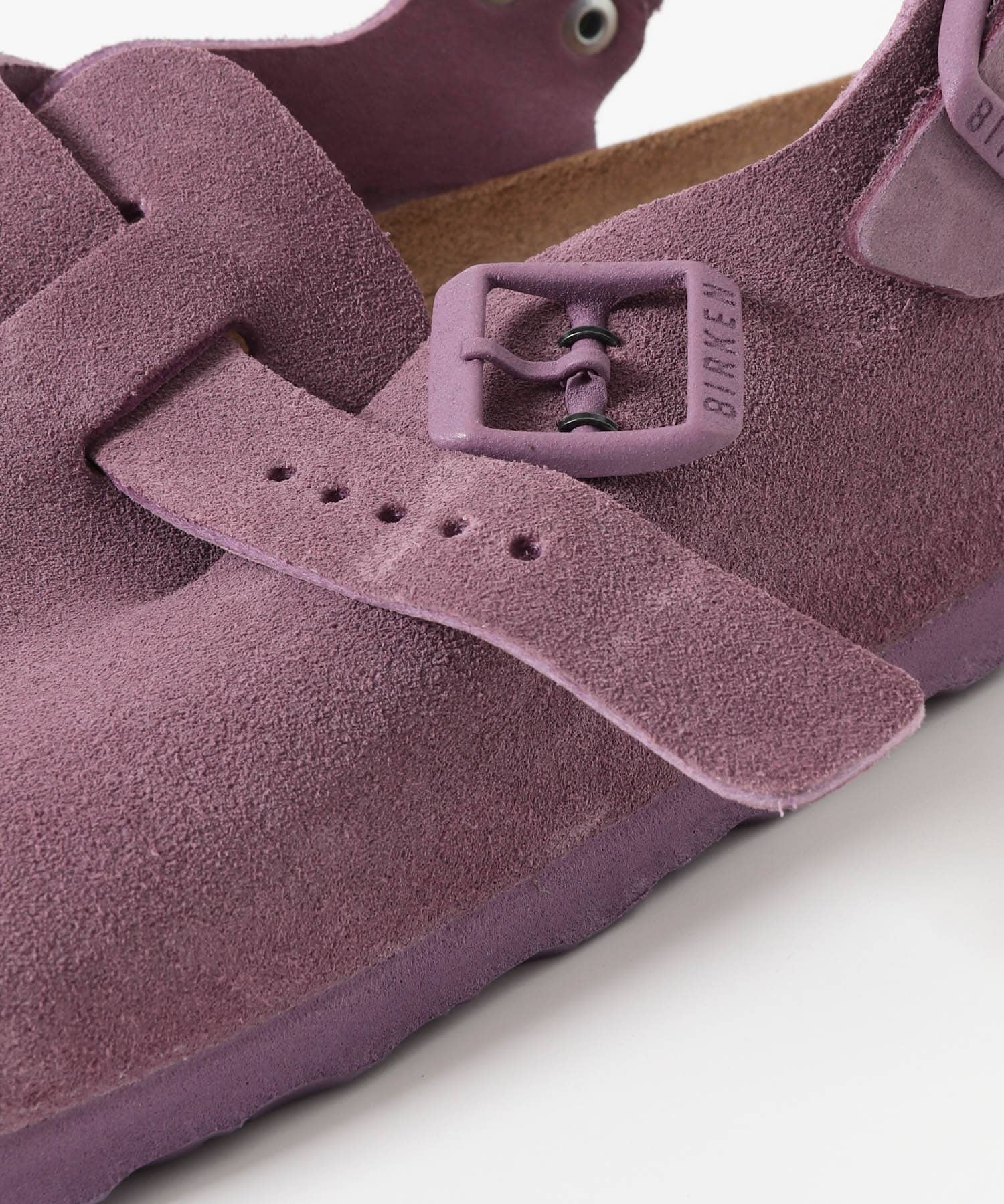 MAUVE